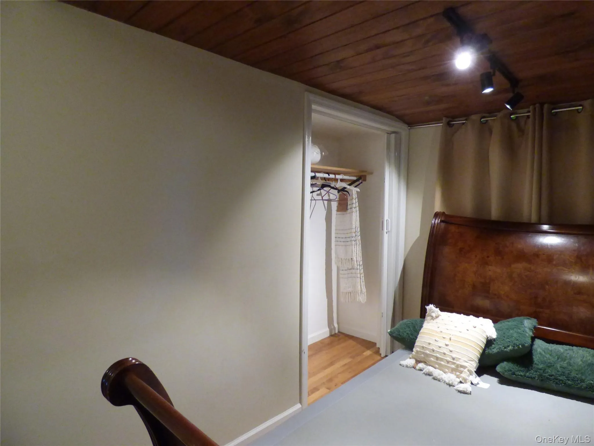 Bedroom #1 Bedroom #1