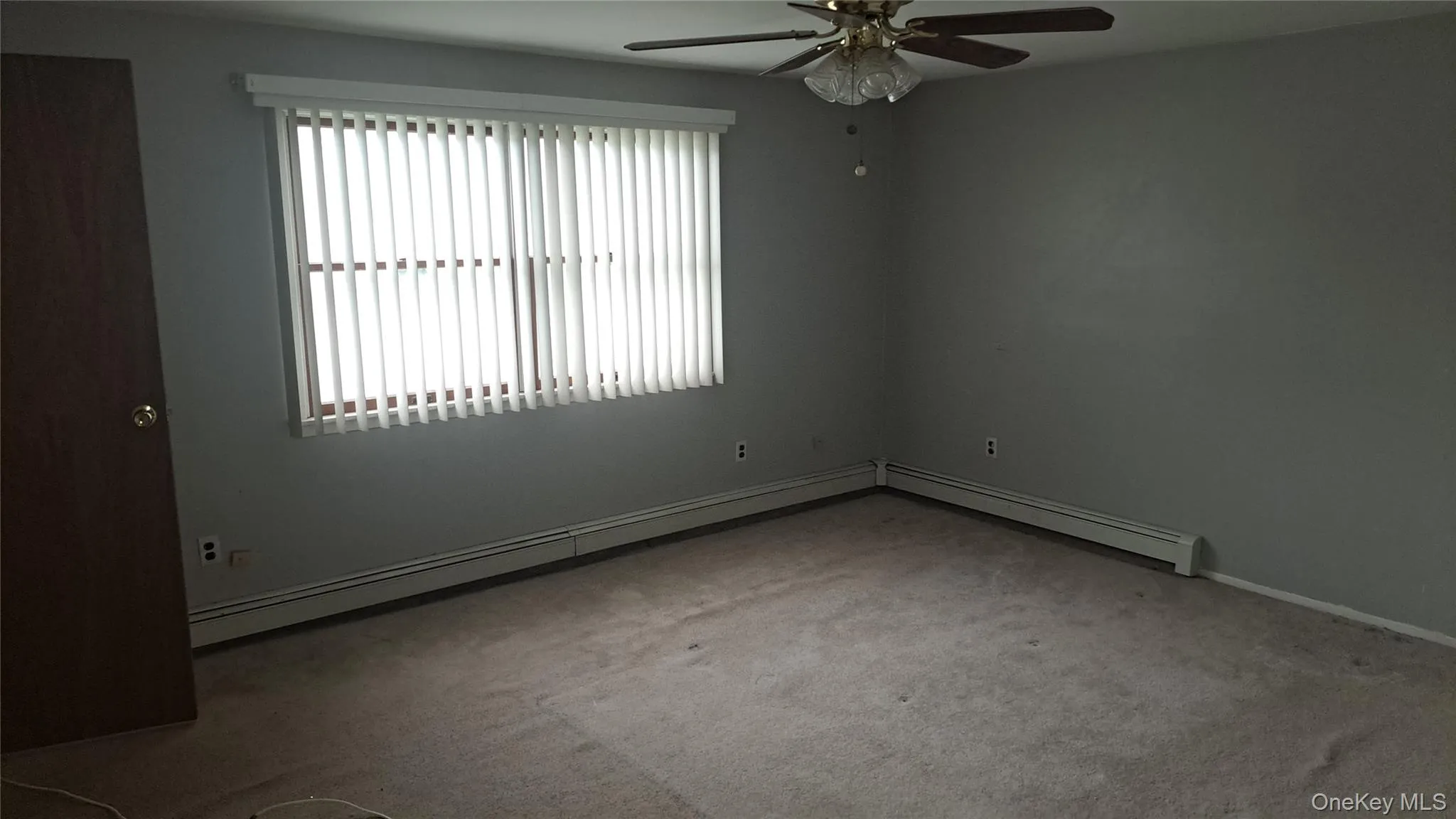APARTMENT 1 ST BEDROOM WITH 2 CLOSETS APARTMENT 1 ST BEDROOM WITH 2 CLOSETS