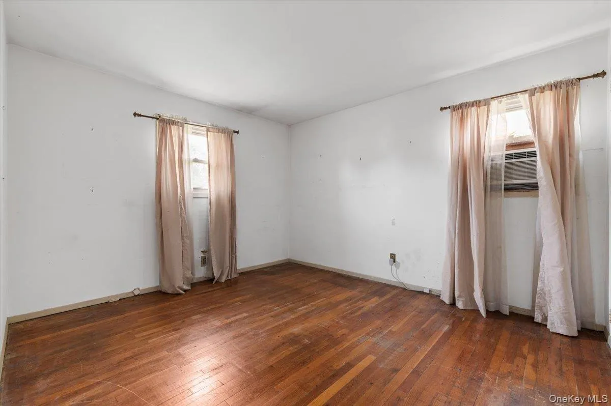 1680 Pine Acres Boulevard, Islip, NY, 3 Bedrooms Bedrooms, 6 Rooms Rooms,2 BathroomsBathrooms,Residential,For Rent,Pine Acres,0,1017376 1680 Pine Acres Boulevard, Islip, NY, 3 Bedrooms Bedrooms, 6 Rooms Rooms,2 BathroomsBathrooms,Residential,For Rent,Pine Acres,0,1017376