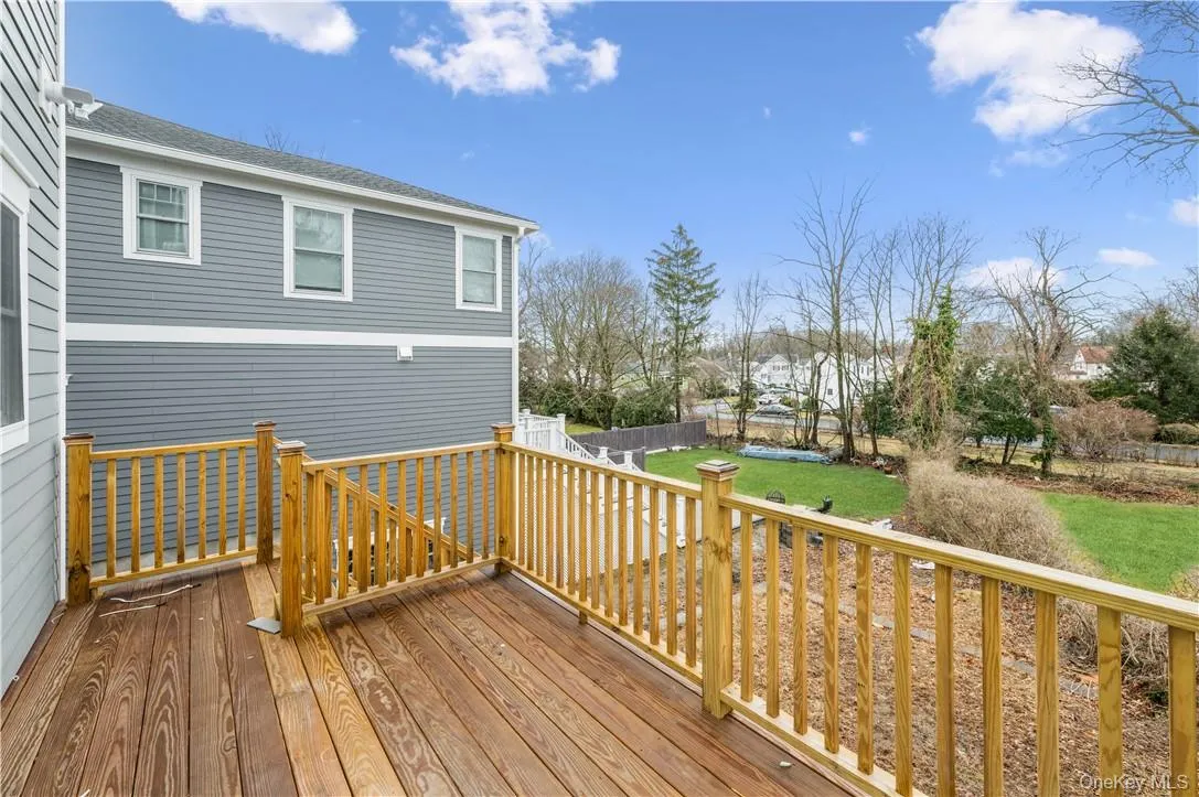 11 Park Avenue, Harrison, NY, 4 Bedrooms Bedrooms, 7 Rooms Rooms,3 BathroomsBathrooms,Residential Lease,For Rent,Park,0,KEY1017377 11 Park Avenue, Harrison, NY, 4 Bedrooms Bedrooms, 7 Rooms Rooms,3 BathroomsBathrooms,Residential Lease,For Rent,Park,0,KEY1017377