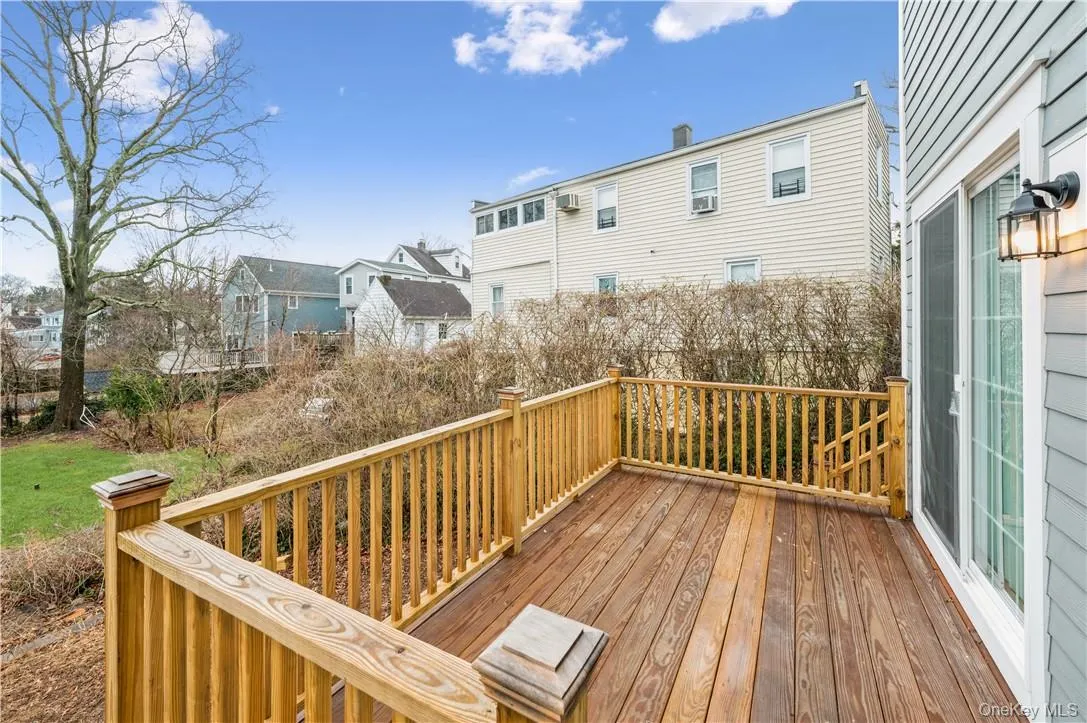 11 Park Avenue, Harrison, NY, 4 Bedrooms Bedrooms, 7 Rooms Rooms,3 BathroomsBathrooms,Residential Lease,For Rent,Park,0,KEY1017377 11 Park Avenue, Harrison, NY, 4 Bedrooms Bedrooms, 7 Rooms Rooms,3 BathroomsBathrooms,Residential Lease,For Rent,Park,0,KEY1017377
