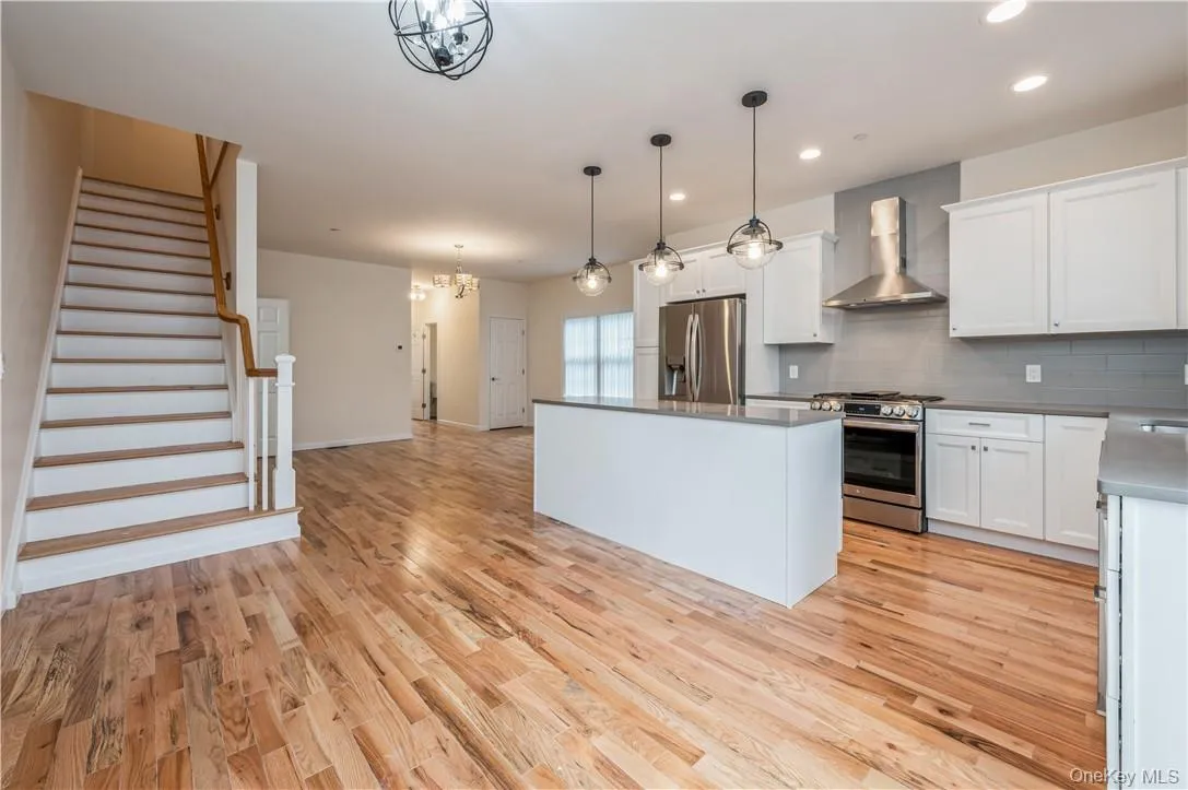 11 Park Avenue, Harrison, NY, 4 Bedrooms Bedrooms, 7 Rooms Rooms,3 BathroomsBathrooms,Residential Lease,For Rent,Park,0,KEY1017377 11 Park Avenue, Harrison, NY, 4 Bedrooms Bedrooms, 7 Rooms Rooms,3 BathroomsBathrooms,Residential Lease,For Rent,Park,0,KEY1017377