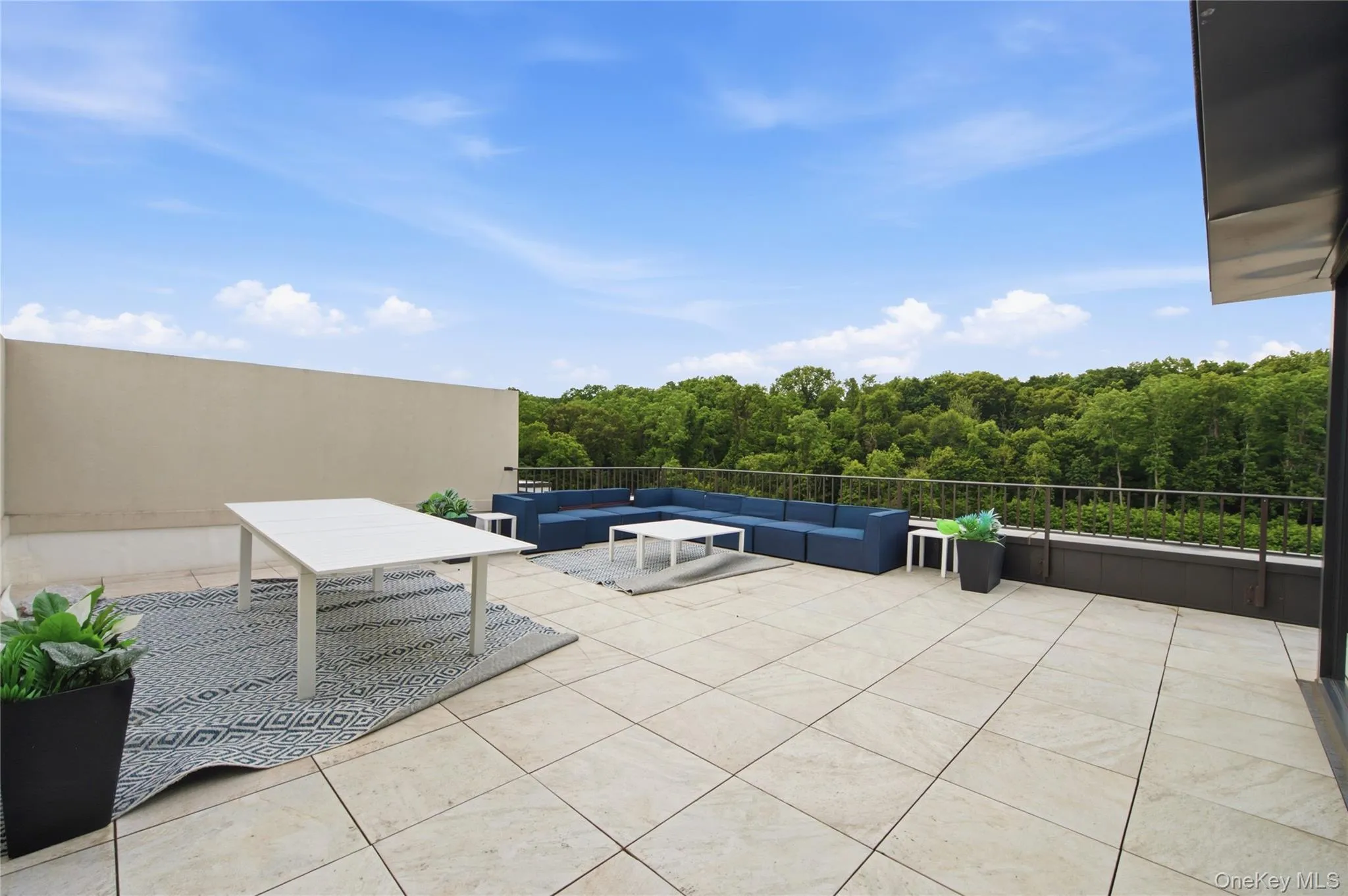 100 Garvies Point Road, Glen Cove, NY, 2 Bedrooms Bedrooms, 3 Rooms Rooms,2 BathroomsBathrooms,Residential,For Rent,Garvies Point,0,1017380 100 Garvies Point Road, Glen Cove, NY, 2 Bedrooms Bedrooms, 3 Rooms Rooms,2 BathroomsBathrooms,Residential,For Rent,Garvies Point,0,1017380