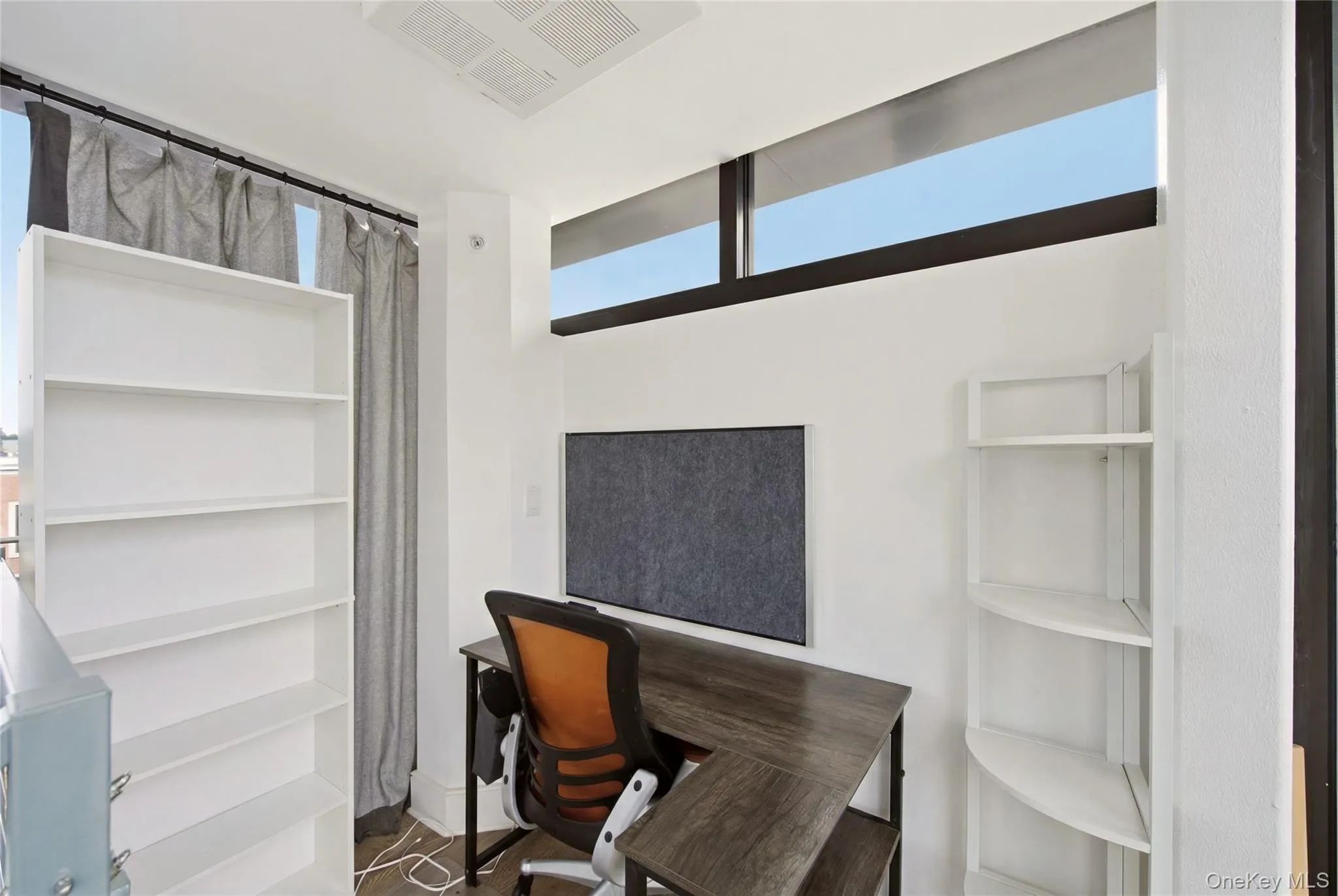 100 Garvies Point Road, Glen Cove, NY, 2 Bedrooms Bedrooms, 3 Rooms Rooms,2 BathroomsBathrooms,Residential,For Rent,Garvies Point,0,1017380 100 Garvies Point Road, Glen Cove, NY, 2 Bedrooms Bedrooms, 3 Rooms Rooms,2 BathroomsBathrooms,Residential,For Rent,Garvies Point,0,1017380