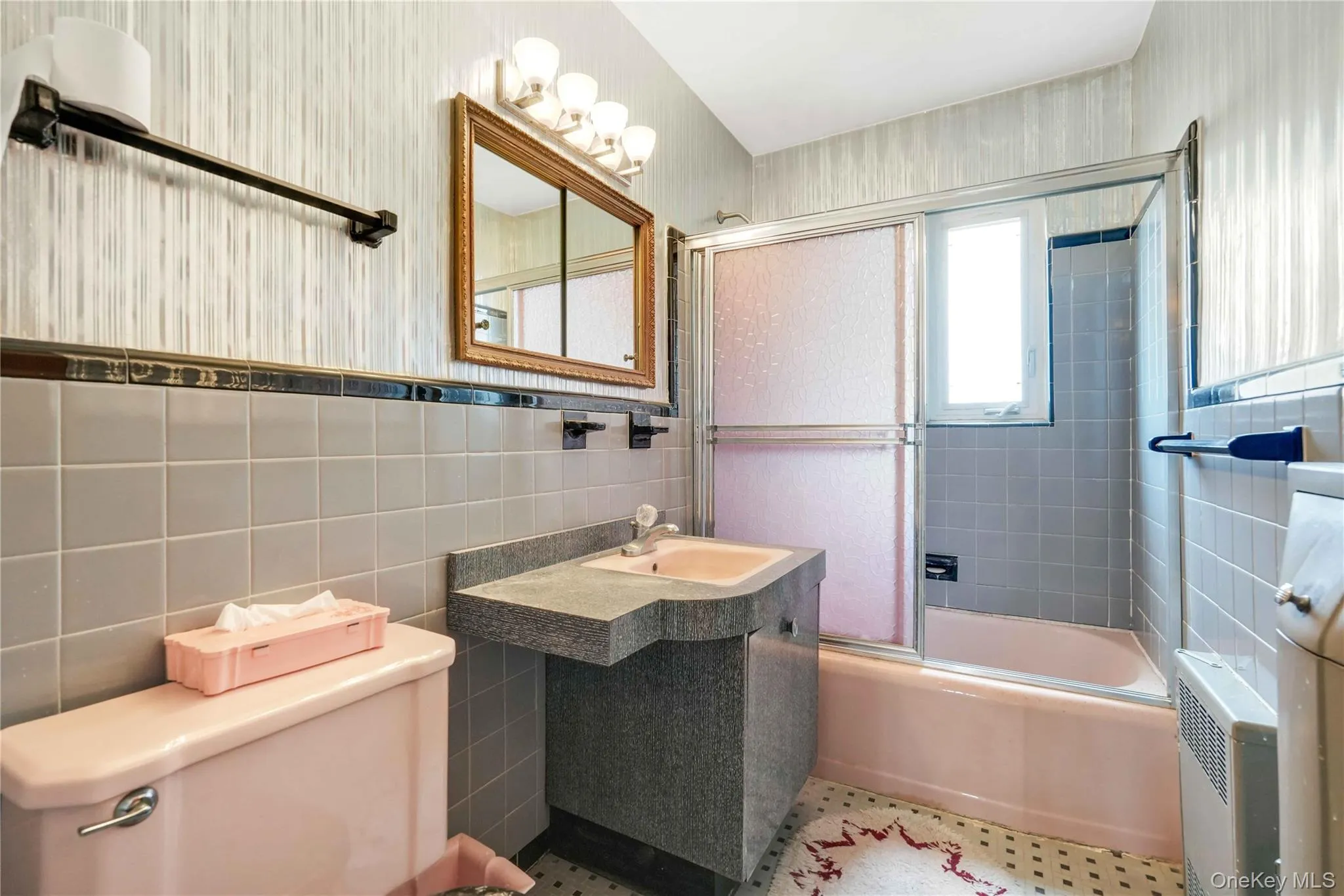 59-37 69th Lane, New York, NY, 3 Bedrooms Bedrooms, 6 Rooms Rooms,1 BathroomBathrooms,Residential,For Rent,69th,0,1017381 59-37 69th Lane, New York, NY, 3 Bedrooms Bedrooms, 6 Rooms Rooms,1 BathroomBathrooms,Residential,For Rent,69th,0,1017381