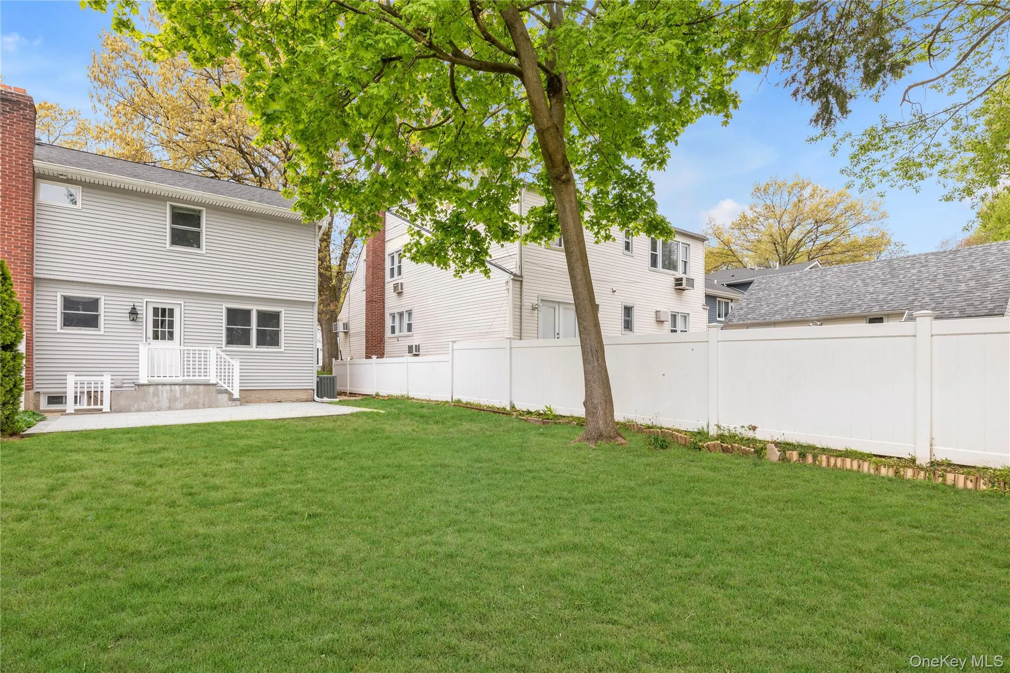 38 Dunes Lane, North Hempstead, NY, 3 Bedrooms Bedrooms, 6 Rooms Rooms,1 BathroomBathrooms,Residential Lease,For Rent,Dunes,0,1017385 38 Dunes Lane, North Hempstead, NY, 3 Bedrooms Bedrooms, 6 Rooms Rooms,1 BathroomBathrooms,Residential Lease,For Rent,Dunes,0,1017385