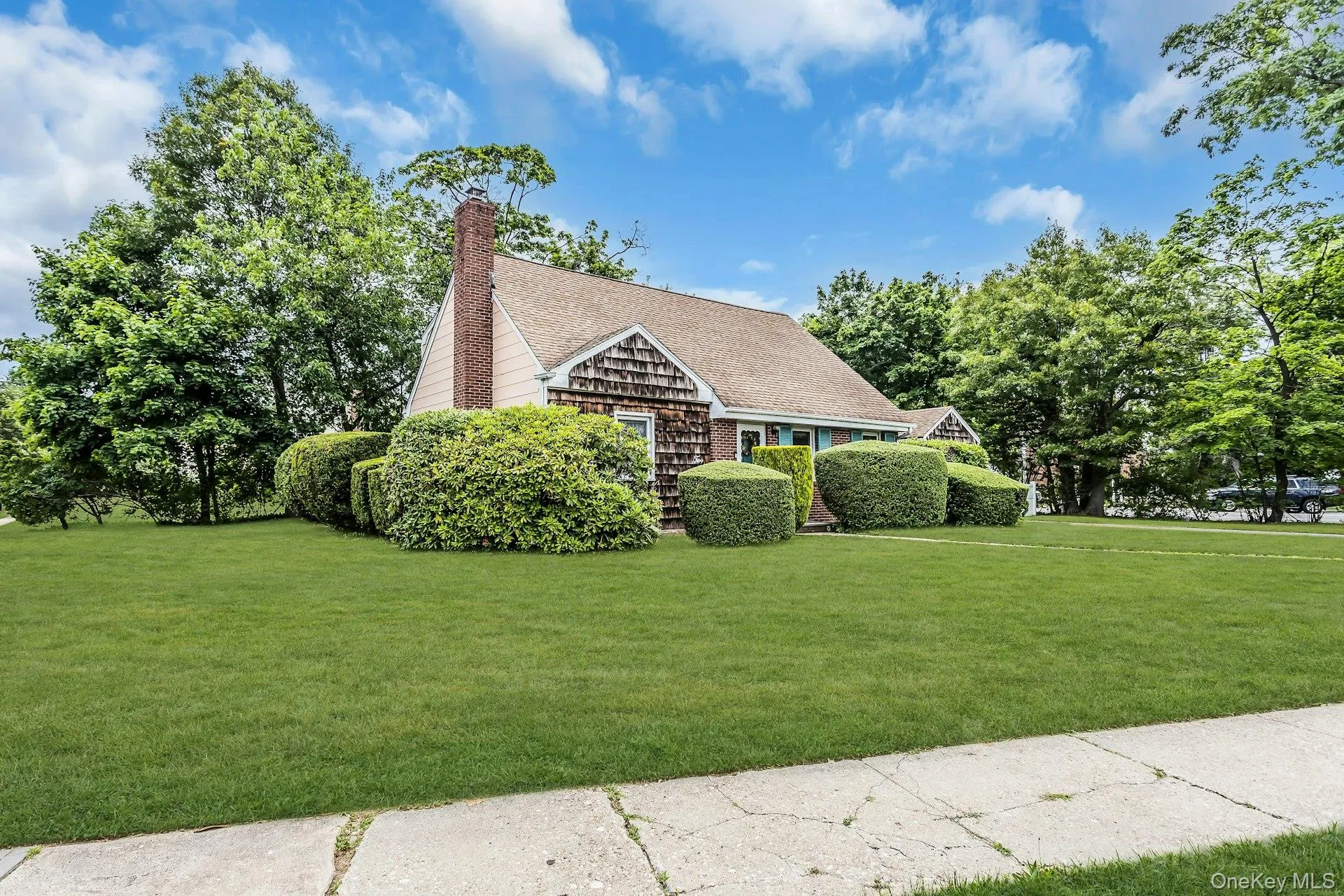 2 Cliff Road, Hempstead, NY, 3 Bedrooms Bedrooms, 7 Rooms Rooms,2 BathroomsBathrooms,Residential,For Rent,Cliff,0,1017387 2 Cliff Road, Hempstead, NY, 3 Bedrooms Bedrooms, 7 Rooms Rooms,2 BathroomsBathrooms,Residential,For Rent,Cliff,0,1017387