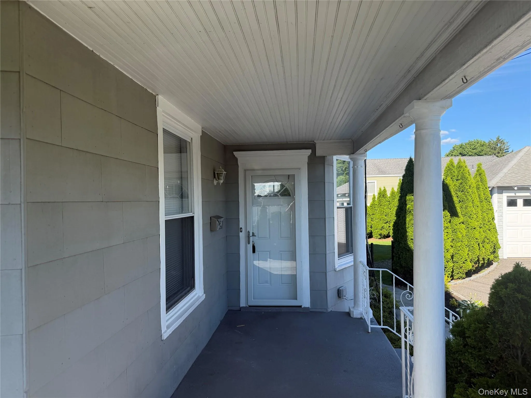 671 Main Street, Oyster Bay, NY, 2 Bedrooms Bedrooms, 4 Rooms Rooms,1 BathroomBathrooms,Residential Lease,For Rent,Main,0,1017390 671 Main Street, Oyster Bay, NY, 2 Bedrooms Bedrooms, 4 Rooms Rooms,1 BathroomBathrooms,Residential Lease,For Rent,Main,0,1017390