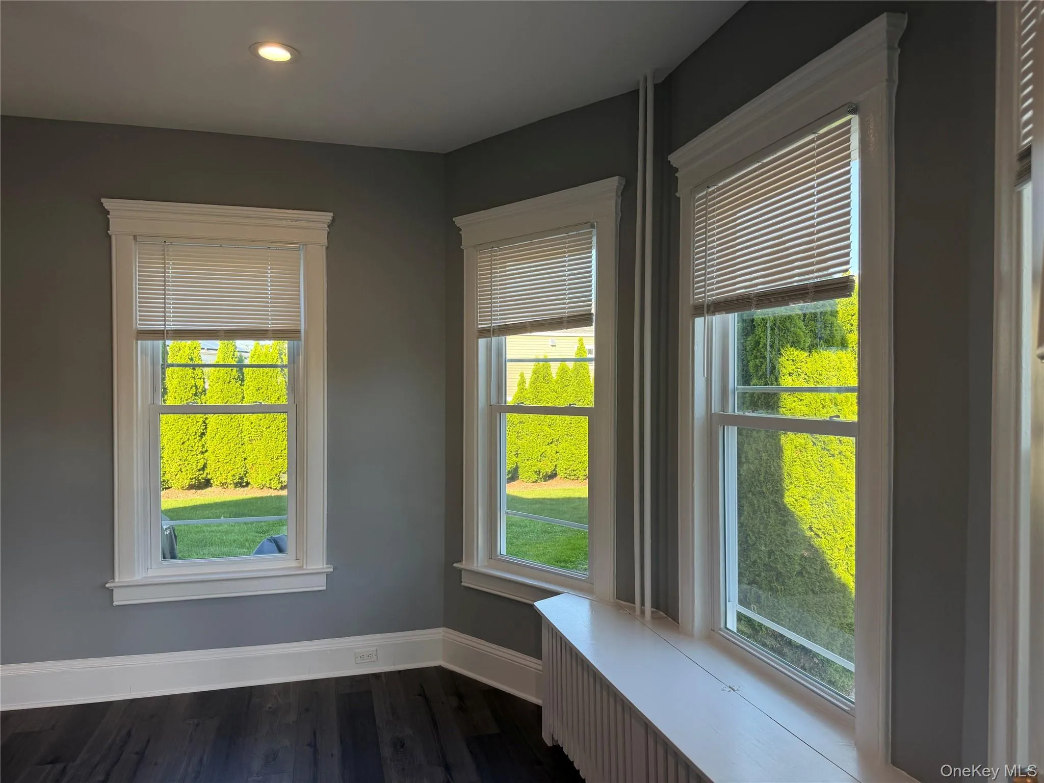 671 Main Street, Oyster Bay, NY, 2 Bedrooms Bedrooms, 4 Rooms Rooms,1 BathroomBathrooms,Residential Lease,For Rent,Main,0,1017390 671 Main Street, Oyster Bay, NY, 2 Bedrooms Bedrooms, 4 Rooms Rooms,1 BathroomBathrooms,Residential Lease,For Rent,Main,0,1017390