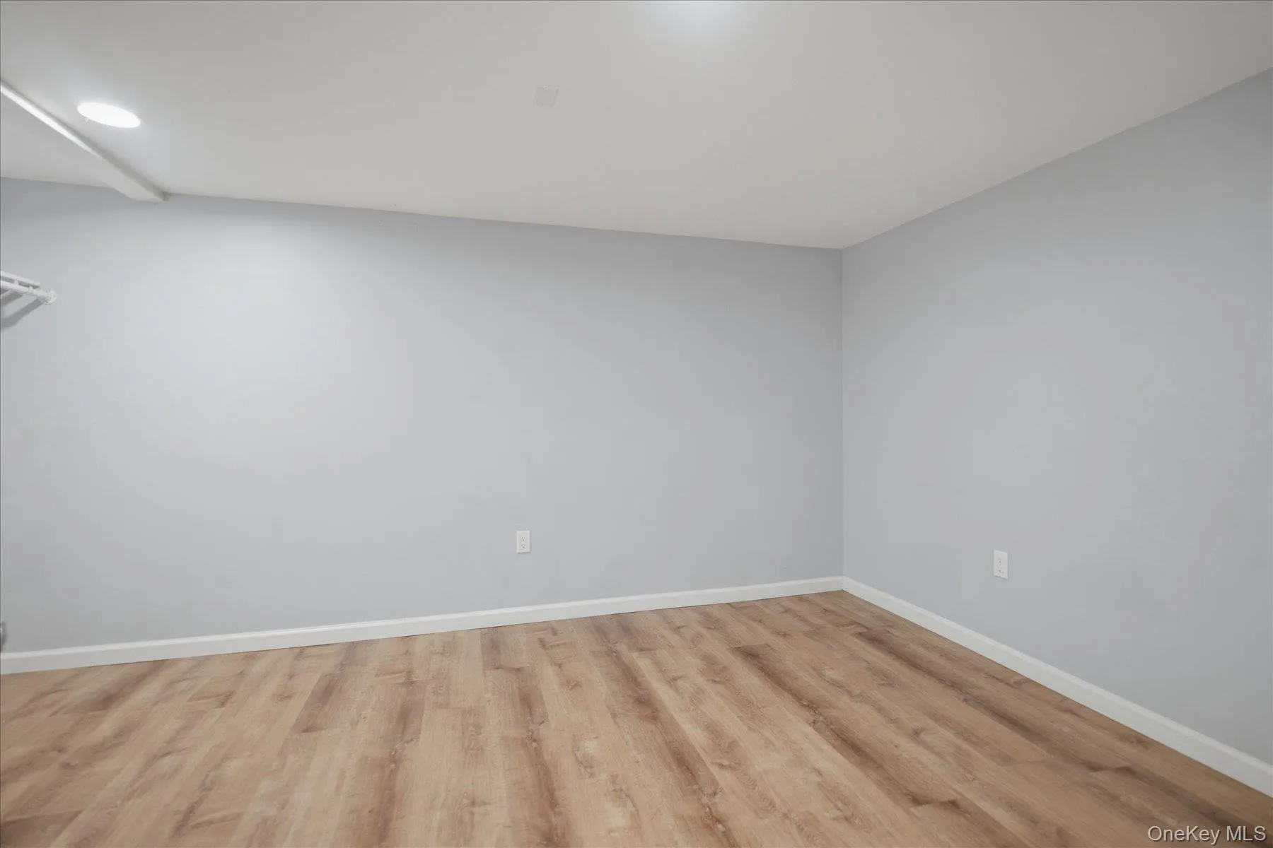 42 Bradley Street, Islip, NY, 6 Bedrooms Bedrooms, 10 Rooms Rooms,2 BathroomsBathrooms,Residential,For Rent,Bradley,0,1017391 42 Bradley Street, Islip, NY, 6 Bedrooms Bedrooms, 10 Rooms Rooms,2 BathroomsBathrooms,Residential,For Rent,Bradley,0,1017391