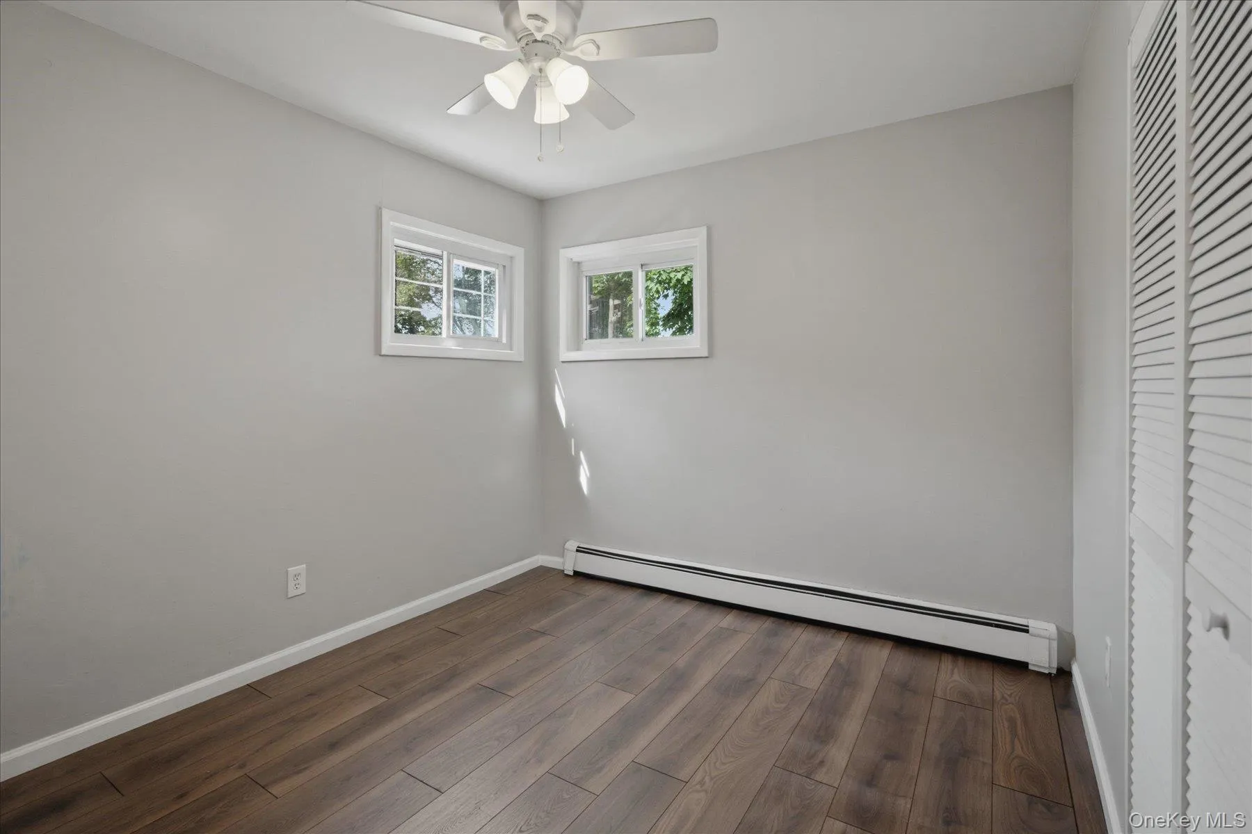 42 Bradley Street, Islip, NY, 6 Bedrooms Bedrooms, 10 Rooms Rooms,2 BathroomsBathrooms,Residential,For Rent,Bradley,0,1017391 42 Bradley Street, Islip, NY, 6 Bedrooms Bedrooms, 10 Rooms Rooms,2 BathroomsBathrooms,Residential,For Rent,Bradley,0,1017391