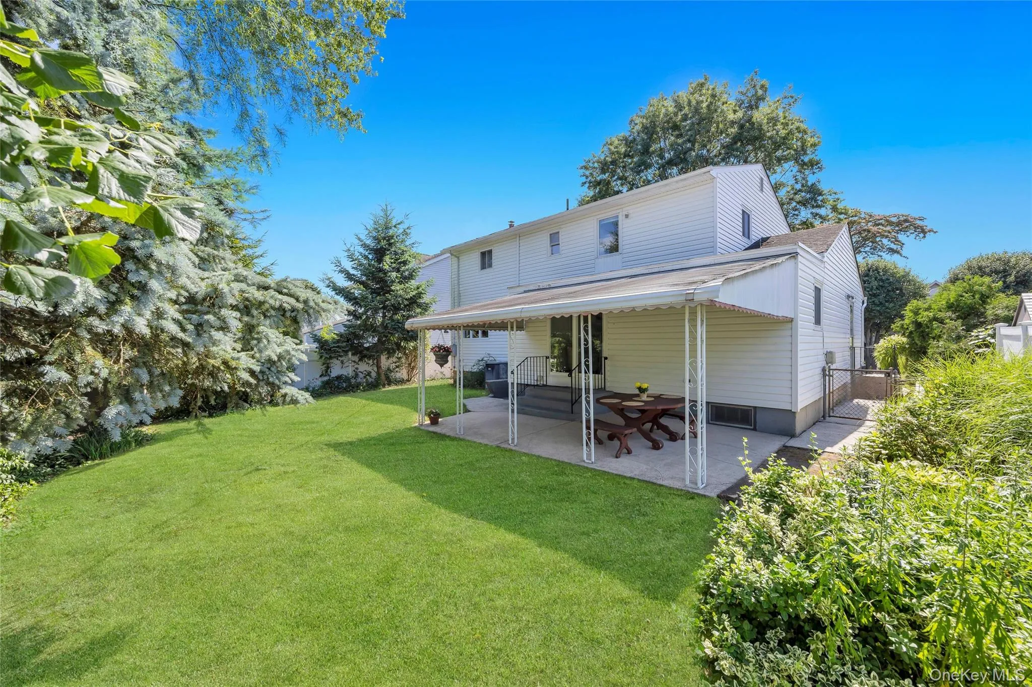 15A Totten Street, Oyster Bay, NY, 4 Bedrooms Bedrooms, 8 Rooms Rooms,2 BathroomsBathrooms,Residential,For Rent,Totten,0,KEY1017392 15A Totten Street, Oyster Bay, NY, 4 Bedrooms Bedrooms, 8 Rooms Rooms,2 BathroomsBathrooms,Residential,For Rent,Totten,0,KEY1017392