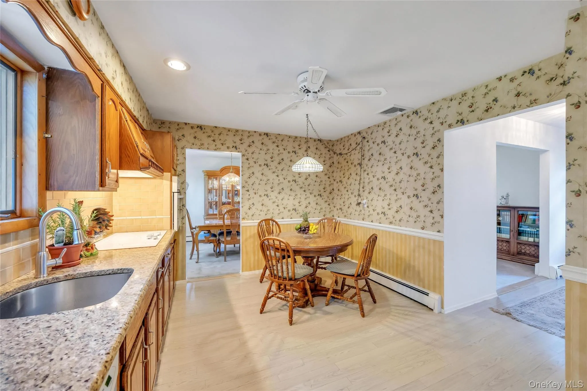 15A Totten Street, Oyster Bay, NY, 4 Bedrooms Bedrooms, 8 Rooms Rooms,2 BathroomsBathrooms,Residential,For Rent,Totten,0,KEY1017392 15A Totten Street, Oyster Bay, NY, 4 Bedrooms Bedrooms, 8 Rooms Rooms,2 BathroomsBathrooms,Residential,For Rent,Totten,0,KEY1017392