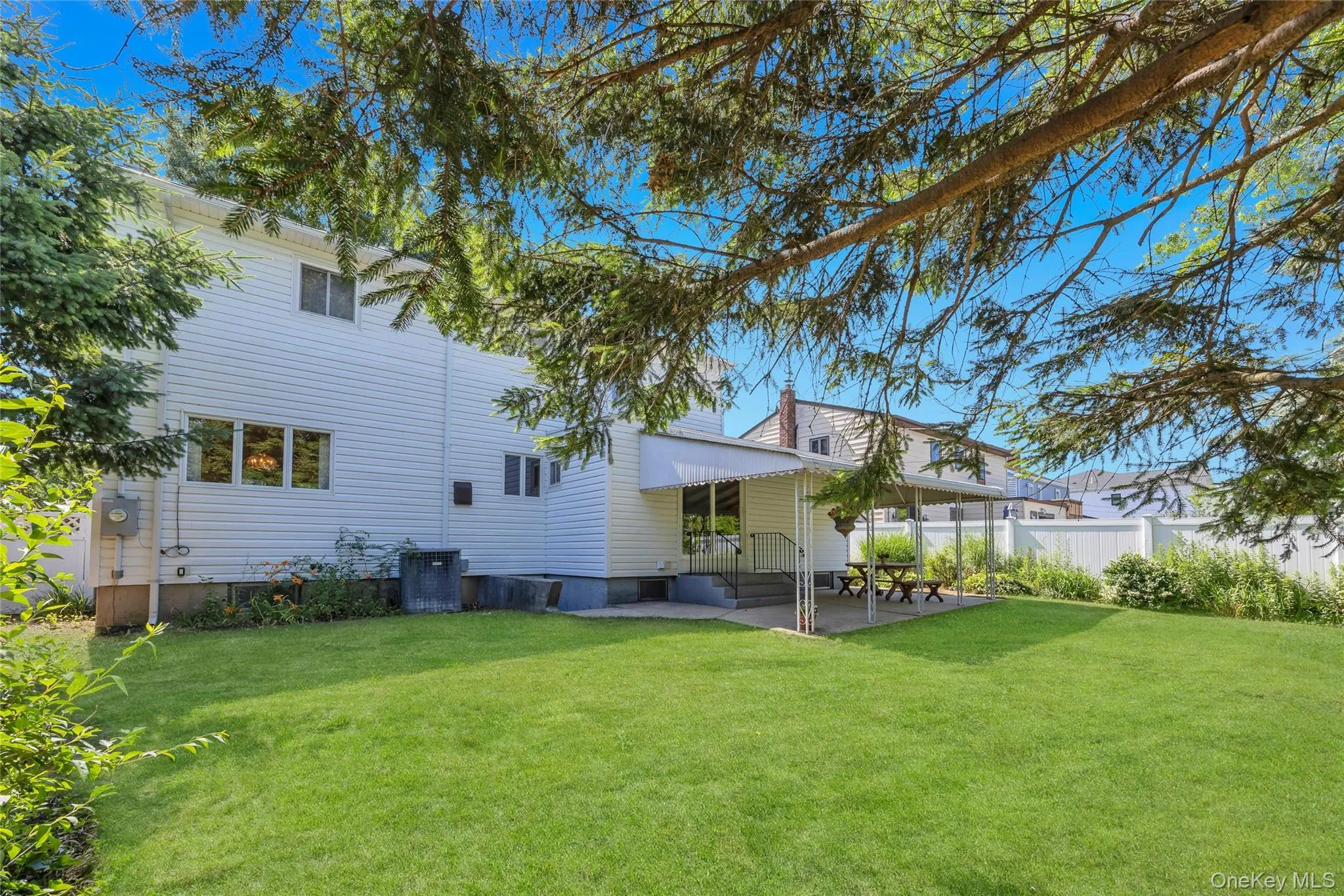 15A Totten Street, Oyster Bay, NY, 4 Bedrooms Bedrooms, 8 Rooms Rooms,2 BathroomsBathrooms,Residential,For Rent,Totten,0,KEY1017392 15A Totten Street, Oyster Bay, NY, 4 Bedrooms Bedrooms, 8 Rooms Rooms,2 BathroomsBathrooms,Residential,For Rent,Totten,0,KEY1017392
