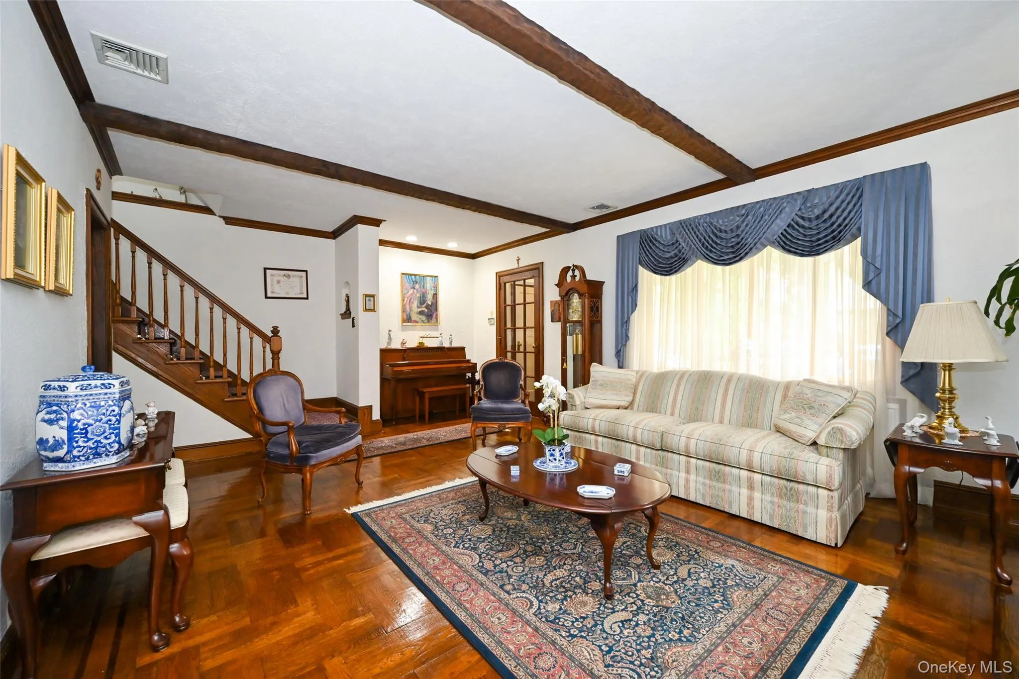 29-28 168th Street, New York, NY, 3 Bedrooms Bedrooms, 12 Rooms Rooms,2 BathroomsBathrooms,Residential,For Rent,168th,0,KEY1017394 29-28 168th Street, New York, NY, 3 Bedrooms Bedrooms, 12 Rooms Rooms,2 BathroomsBathrooms,Residential,For Rent,168th,0,KEY1017394