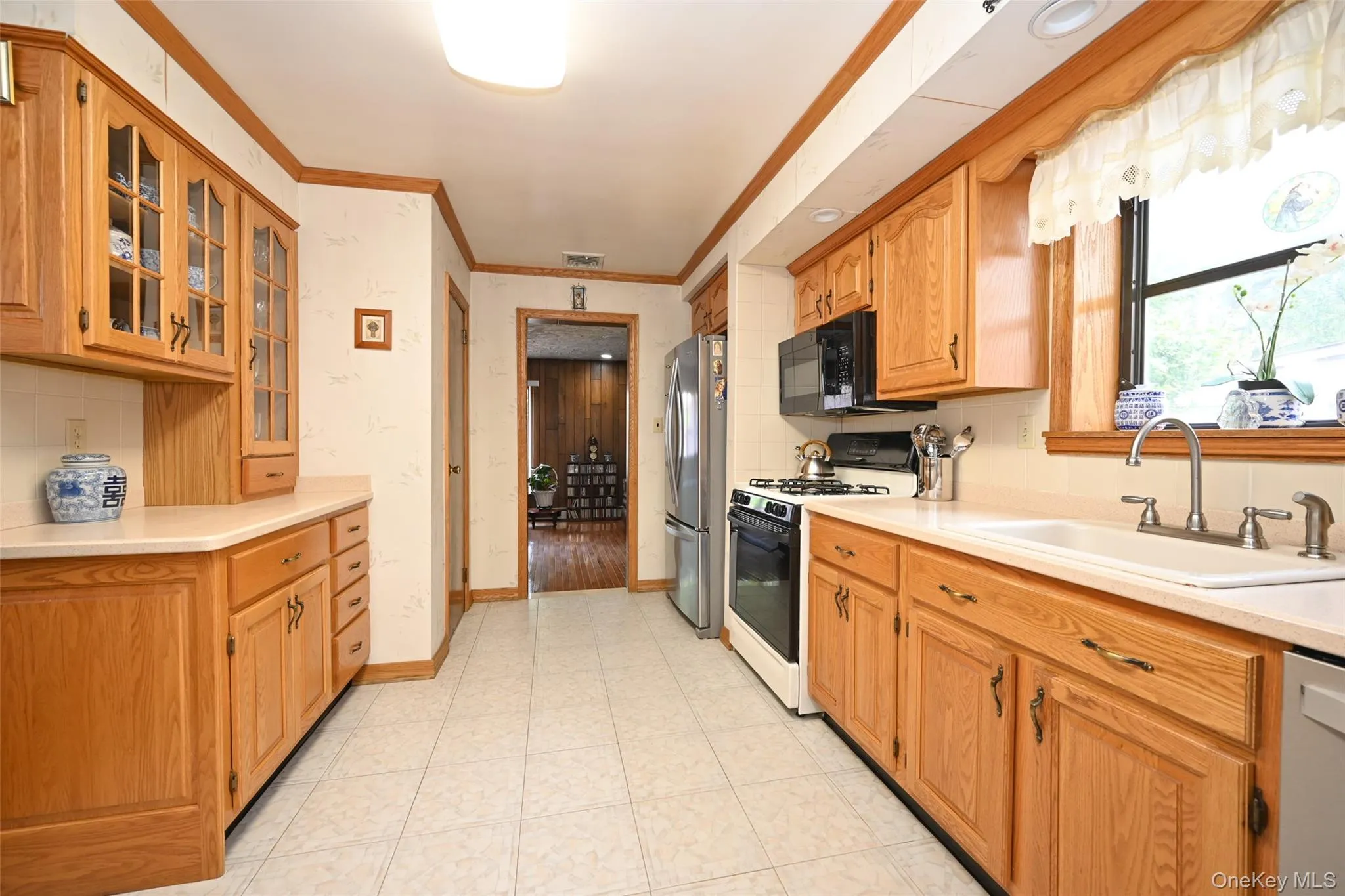 29-28 168th Street, New York, NY, 3 Bedrooms Bedrooms, 12 Rooms Rooms,2 BathroomsBathrooms,Residential,For Rent,168th,0,KEY1017394 29-28 168th Street, New York, NY, 3 Bedrooms Bedrooms, 12 Rooms Rooms,2 BathroomsBathrooms,Residential,For Rent,168th,0,KEY1017394