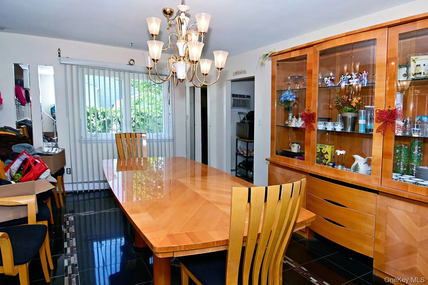 36 Willow Street, Brookhaven, NY, 5 Bedrooms Bedrooms, 10 Rooms Rooms,2 BathroomsBathrooms,Residential,For Rent,Willow,0,1017396 36 Willow Street, Brookhaven, NY, 5 Bedrooms Bedrooms, 10 Rooms Rooms,2 BathroomsBathrooms,Residential,For Rent,Willow,0,1017396