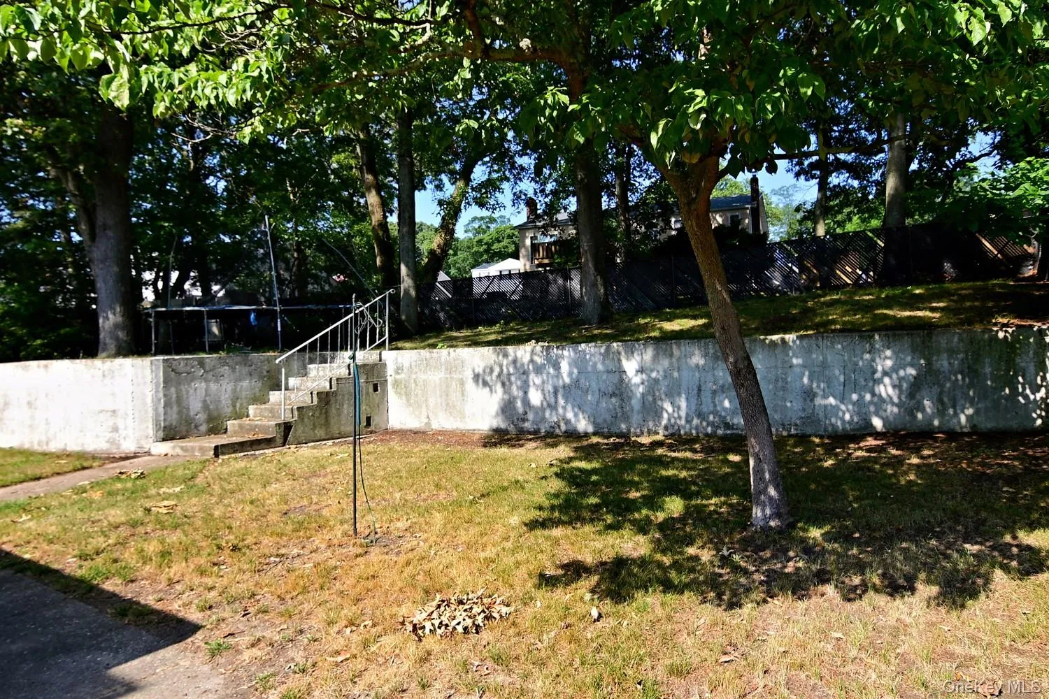 36 Willow Street, Brookhaven, NY, 5 Bedrooms Bedrooms, 10 Rooms Rooms,2 BathroomsBathrooms,Residential,For Rent,Willow,0,1017396 36 Willow Street, Brookhaven, NY, 5 Bedrooms Bedrooms, 10 Rooms Rooms,2 BathroomsBathrooms,Residential,For Rent,Willow,0,1017396