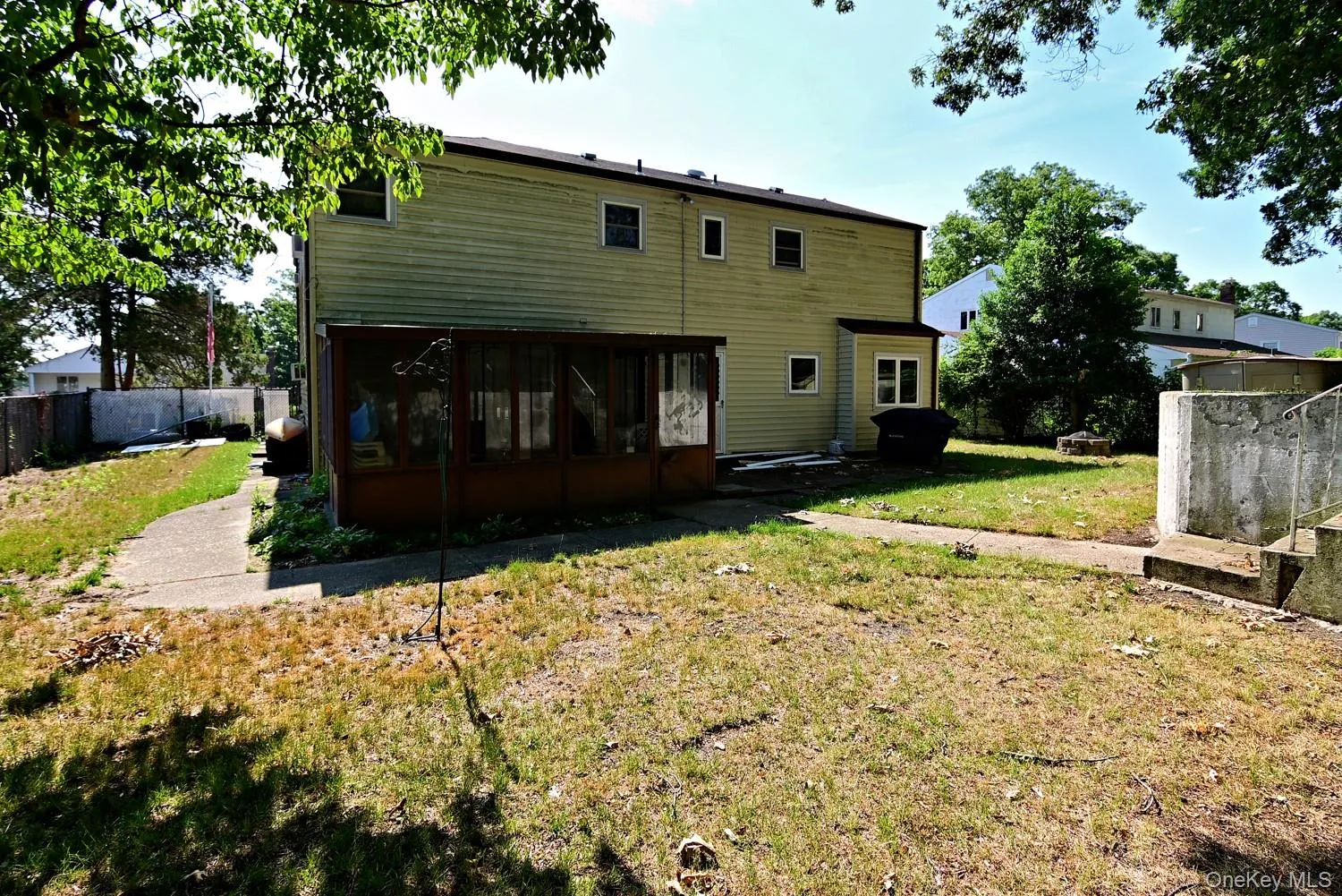36 Willow Street, Brookhaven, NY, 5 Bedrooms Bedrooms, 10 Rooms Rooms,2 BathroomsBathrooms,Residential,For Rent,Willow,0,1017396 36 Willow Street, Brookhaven, NY, 5 Bedrooms Bedrooms, 10 Rooms Rooms,2 BathroomsBathrooms,Residential,For Rent,Willow,0,1017396