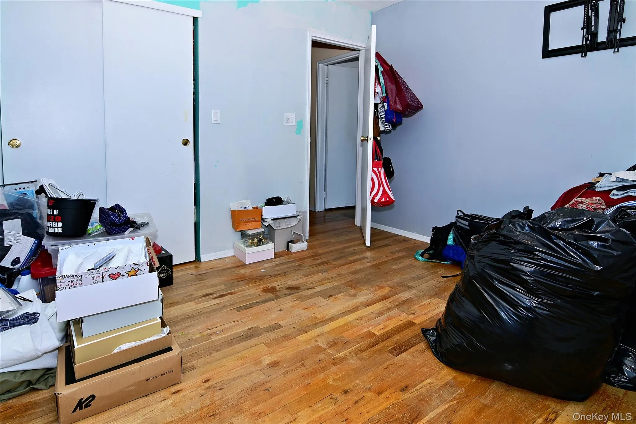 36 Willow Street, Brookhaven, NY, 5 Bedrooms Bedrooms, 10 Rooms Rooms,2 BathroomsBathrooms,Residential,For Rent,Willow,0,1017396 36 Willow Street, Brookhaven, NY, 5 Bedrooms Bedrooms, 10 Rooms Rooms,2 BathroomsBathrooms,Residential,For Rent,Willow,0,1017396