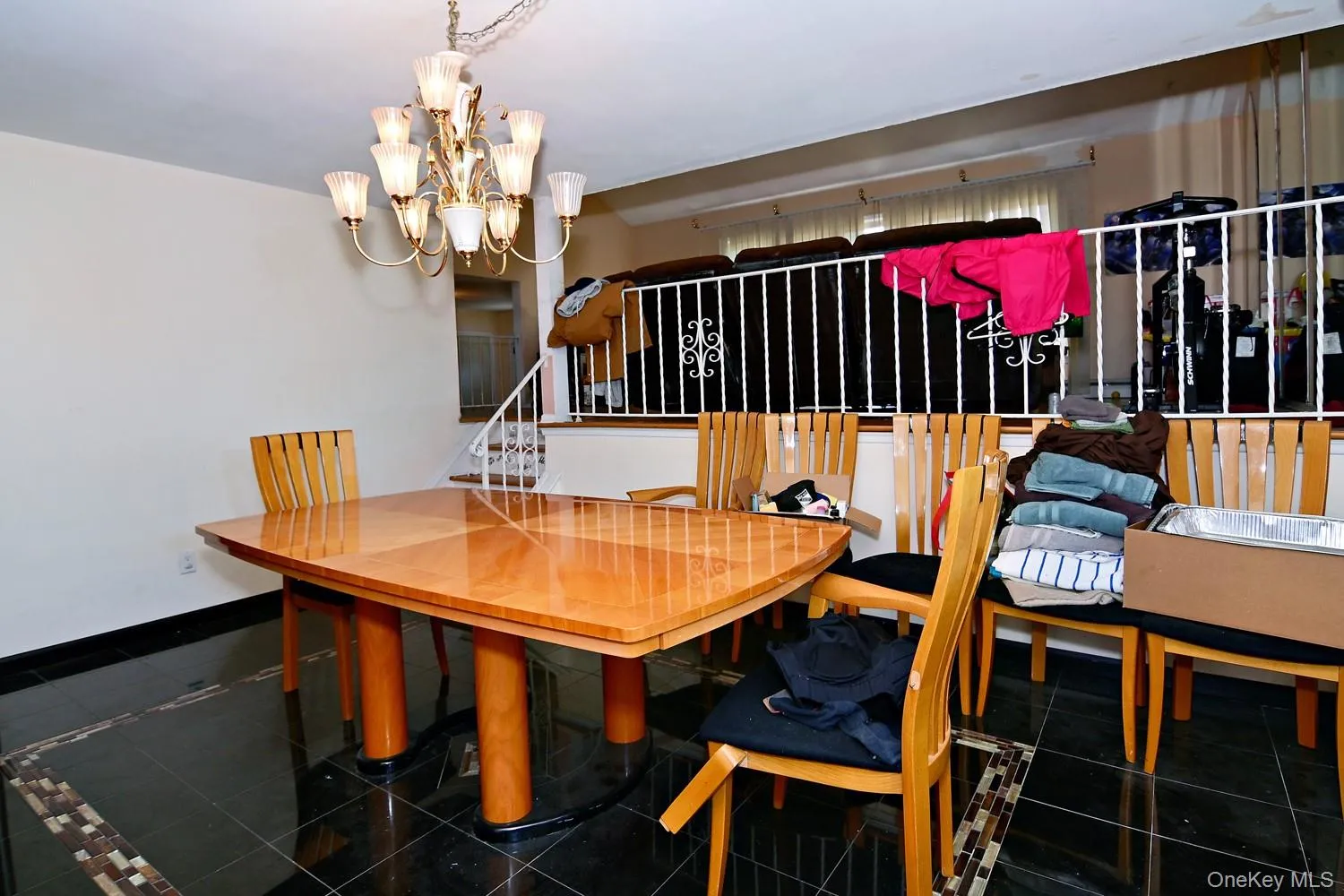 36 Willow Street, Brookhaven, NY, 5 Bedrooms Bedrooms, 10 Rooms Rooms,2 BathroomsBathrooms,Residential,For Rent,Willow,0,1017396 36 Willow Street, Brookhaven, NY, 5 Bedrooms Bedrooms, 10 Rooms Rooms,2 BathroomsBathrooms,Residential,For Rent,Willow,0,1017396