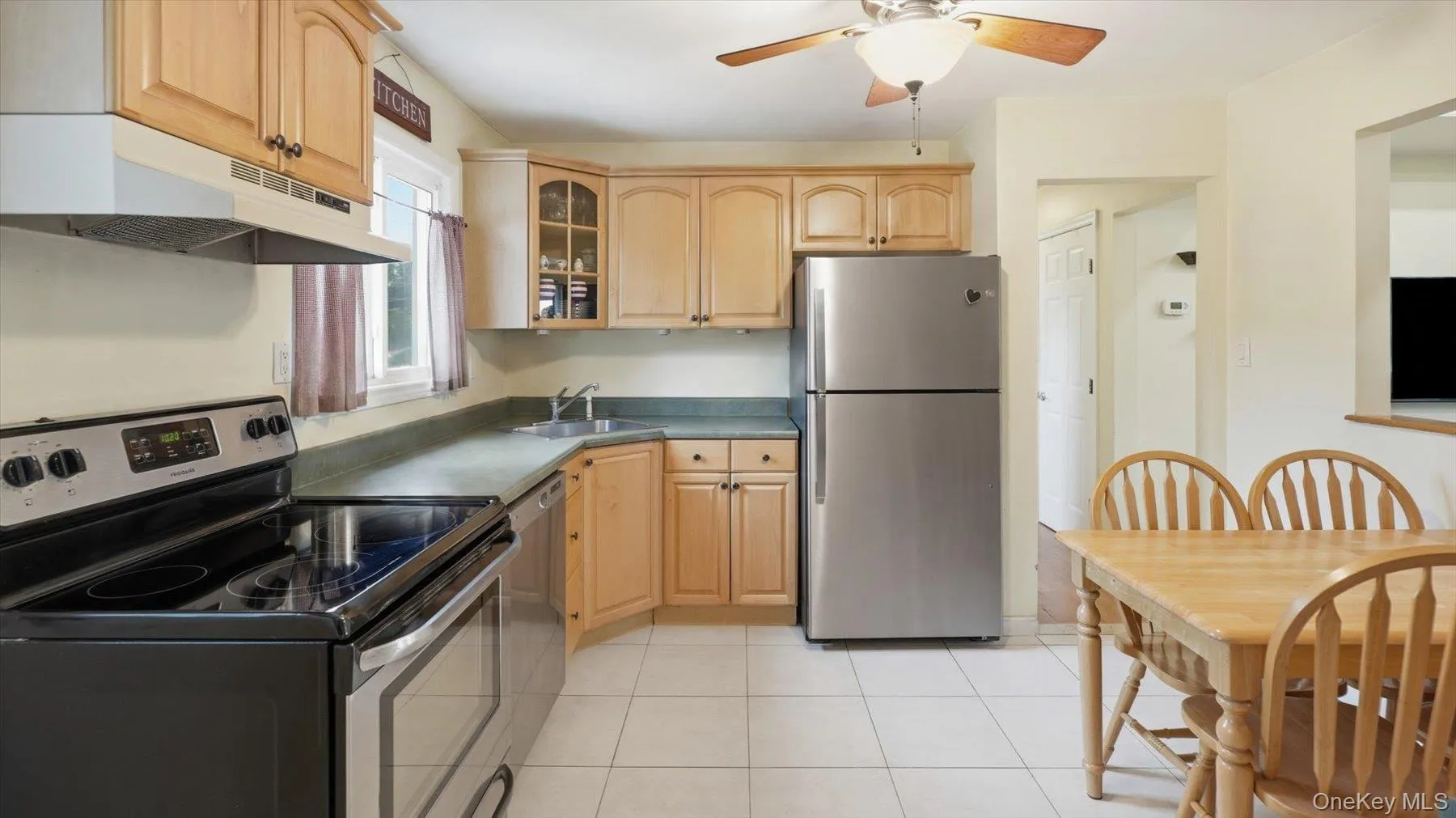 45 Margaret Road, Oyster Bay, NY, 3 Bedrooms Bedrooms, 6 Rooms Rooms,2 BathroomsBathrooms,Residential,For Rent,Margaret,0,1017398 45 Margaret Road, Oyster Bay, NY, 3 Bedrooms Bedrooms, 6 Rooms Rooms,2 BathroomsBathrooms,Residential,For Rent,Margaret,0,1017398