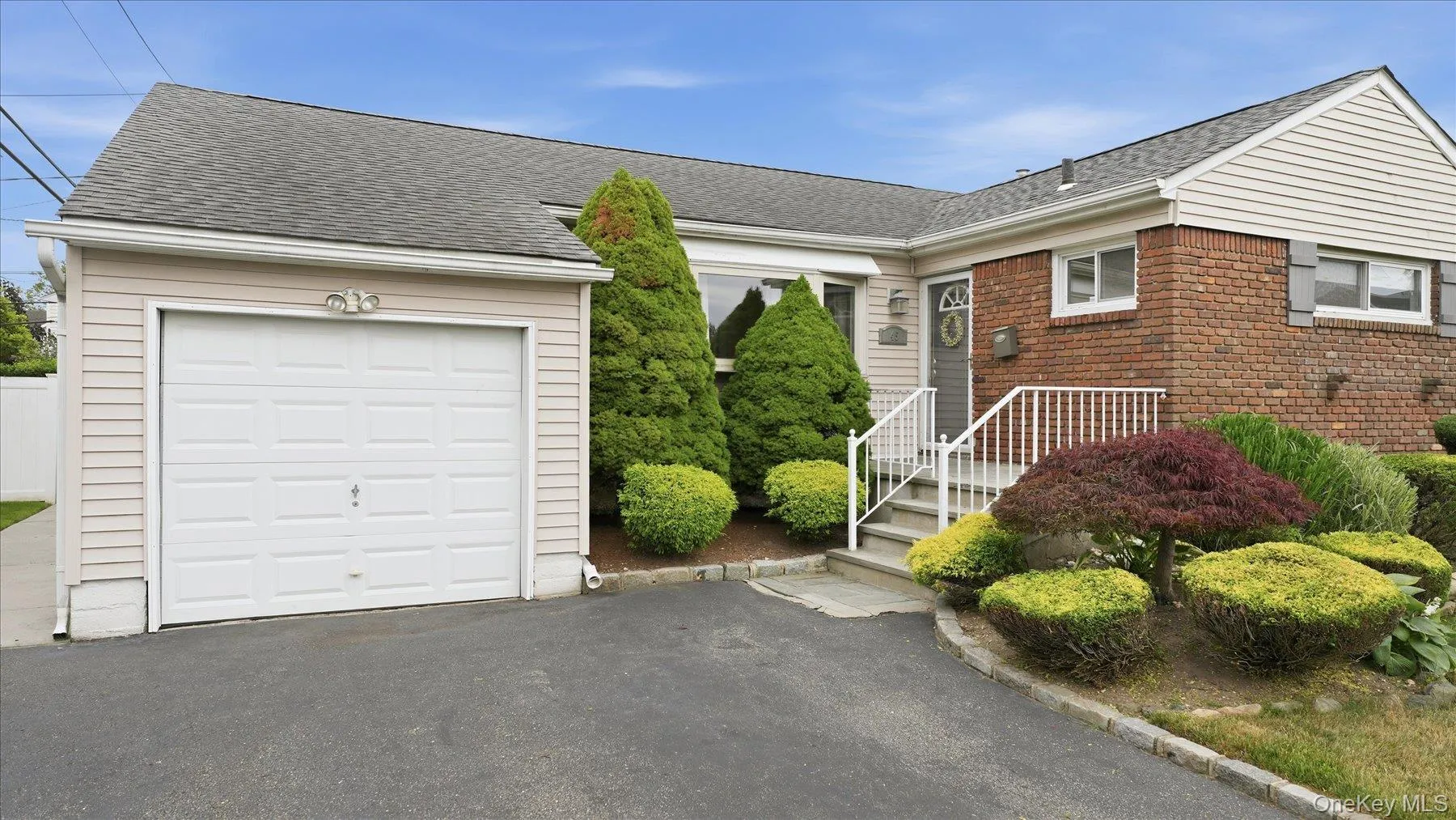 45 Margaret Road, Oyster Bay, NY, 3 Bedrooms Bedrooms, 6 Rooms Rooms,2 BathroomsBathrooms,Residential,For Rent,Margaret,0,1017398 45 Margaret Road, Oyster Bay, NY, 3 Bedrooms Bedrooms, 6 Rooms Rooms,2 BathroomsBathrooms,Residential,For Rent,Margaret,0,1017398