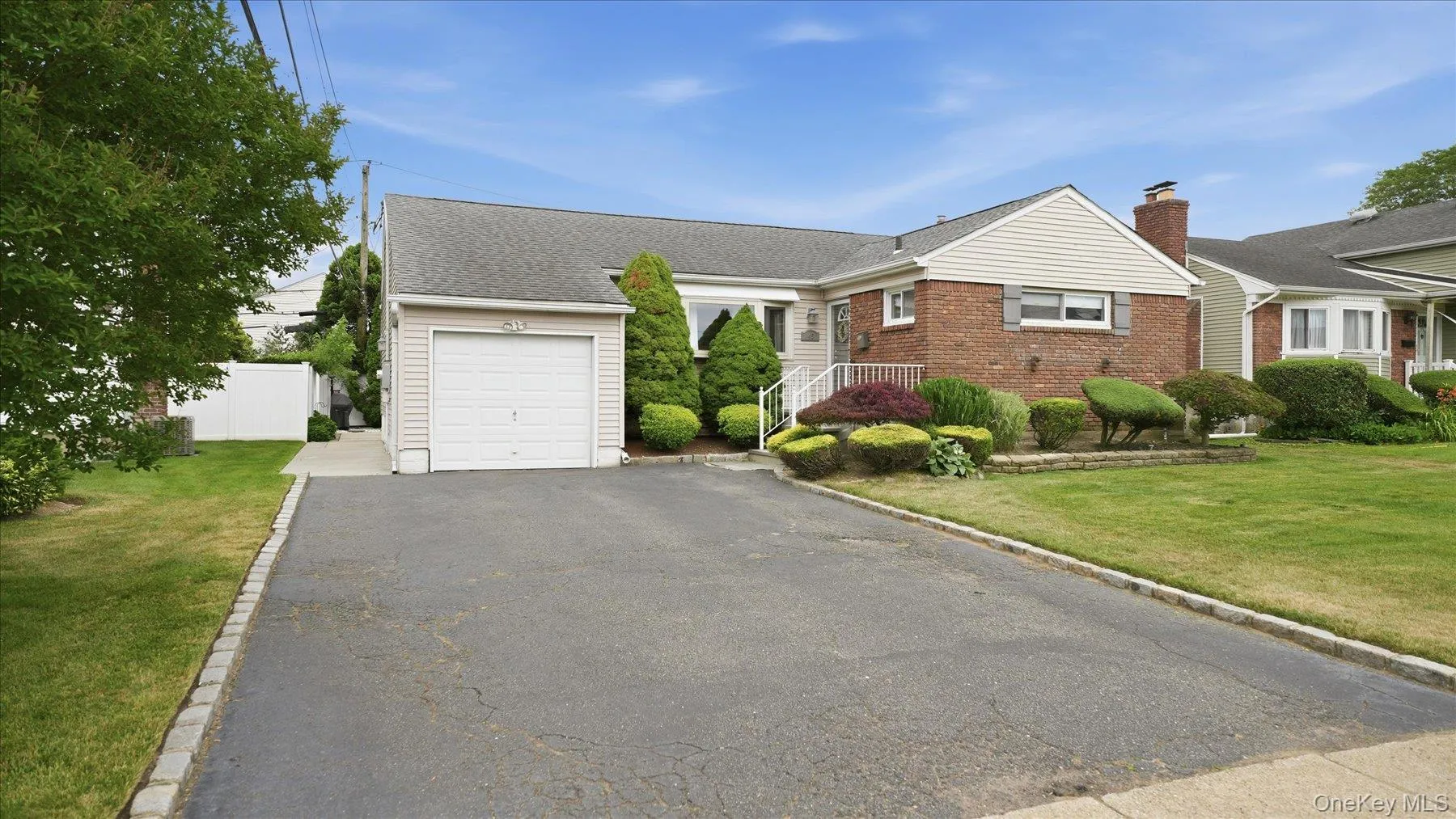 45 Margaret Road, Oyster Bay, NY, 3 Bedrooms Bedrooms, 6 Rooms Rooms,2 BathroomsBathrooms,Residential,For Rent,Margaret,0,1017398 45 Margaret Road, Oyster Bay, NY, 3 Bedrooms Bedrooms, 6 Rooms Rooms,2 BathroomsBathrooms,Residential,For Rent,Margaret,0,1017398