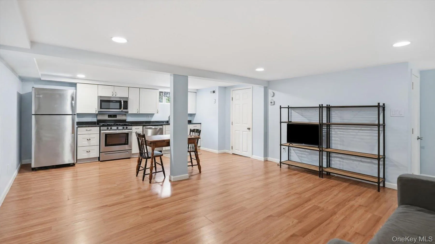 45 Margaret Road, Oyster Bay, NY, 3 Bedrooms Bedrooms, 6 Rooms Rooms,2 BathroomsBathrooms,Residential,For Rent,Margaret,0,1017398 45 Margaret Road, Oyster Bay, NY, 3 Bedrooms Bedrooms, 6 Rooms Rooms,2 BathroomsBathrooms,Residential,For Rent,Margaret,0,1017398