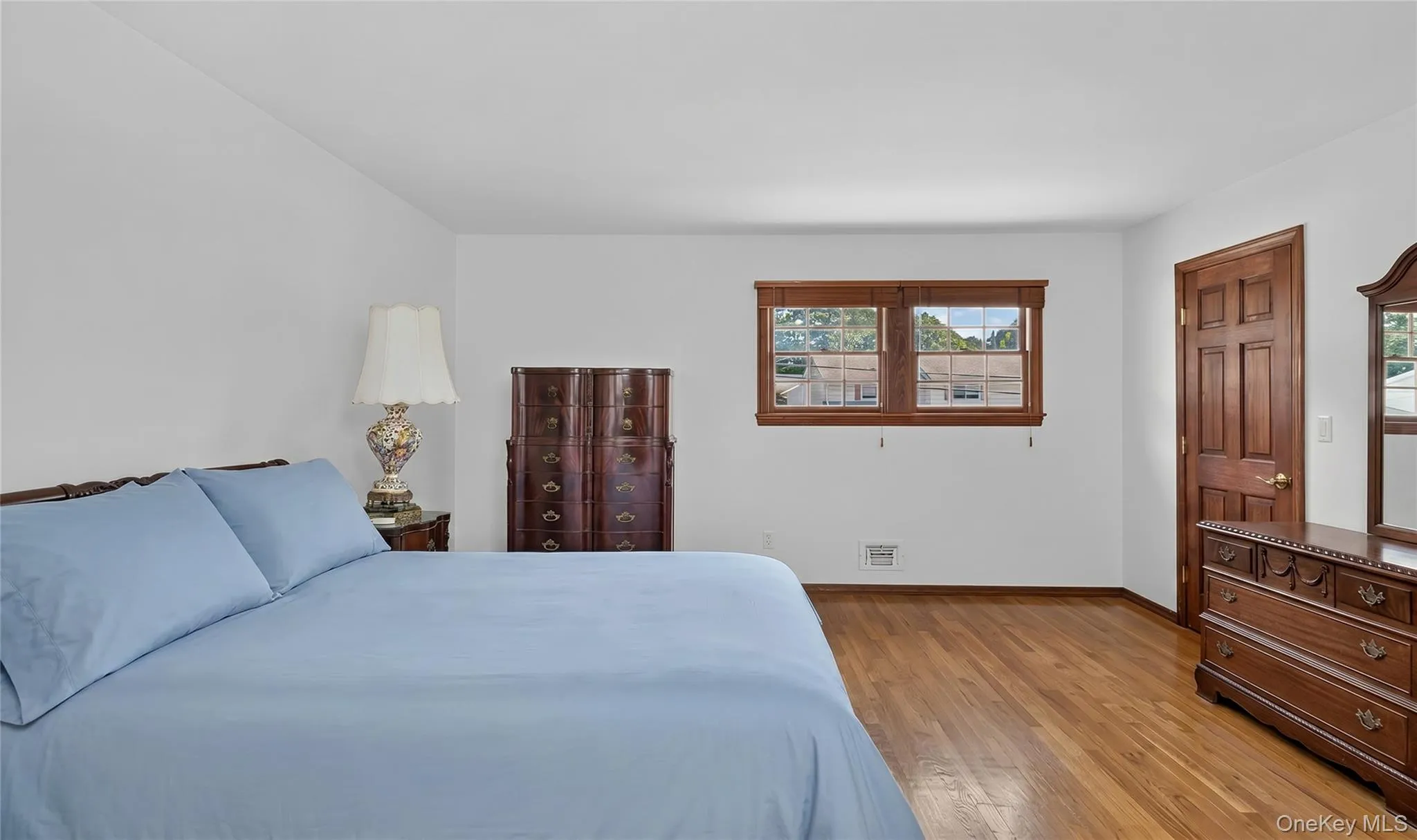 7 Overlook Road, Greenburgh, NY, 4 Bedrooms Bedrooms, 8 Rooms Rooms,3 BathroomsBathrooms,Residential,For Rent,Overlook,0,1017400 7 Overlook Road, Greenburgh, NY, 4 Bedrooms Bedrooms, 8 Rooms Rooms,3 BathroomsBathrooms,Residential,For Rent,Overlook,0,1017400