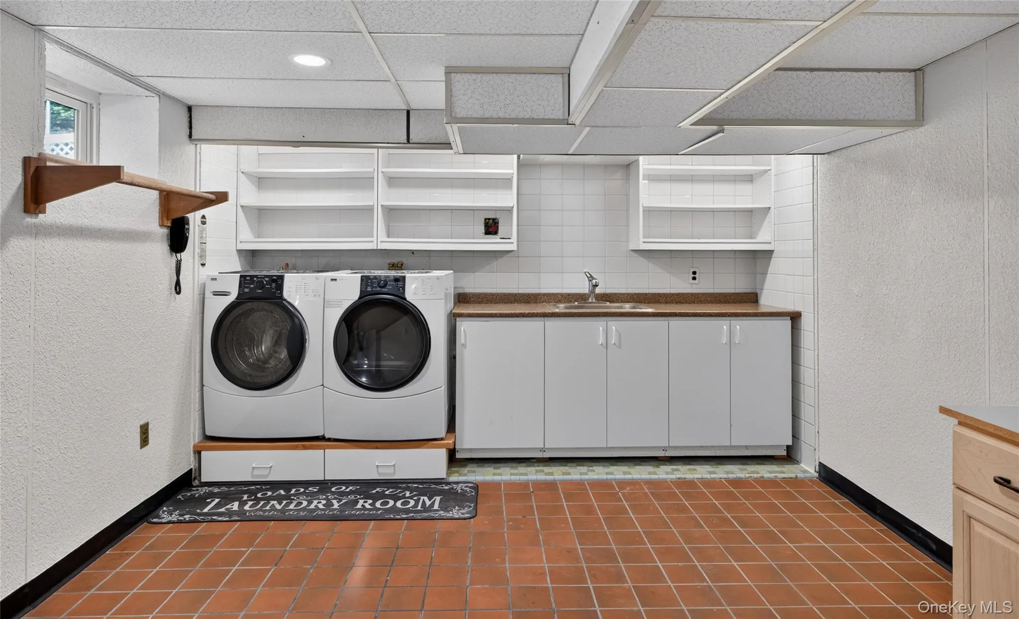 7 Overlook Road, Greenburgh, NY, 4 Bedrooms Bedrooms, 8 Rooms Rooms,3 BathroomsBathrooms,Residential,For Rent,Overlook,0,1017400 7 Overlook Road, Greenburgh, NY, 4 Bedrooms Bedrooms, 8 Rooms Rooms,3 BathroomsBathrooms,Residential,For Rent,Overlook,0,1017400
