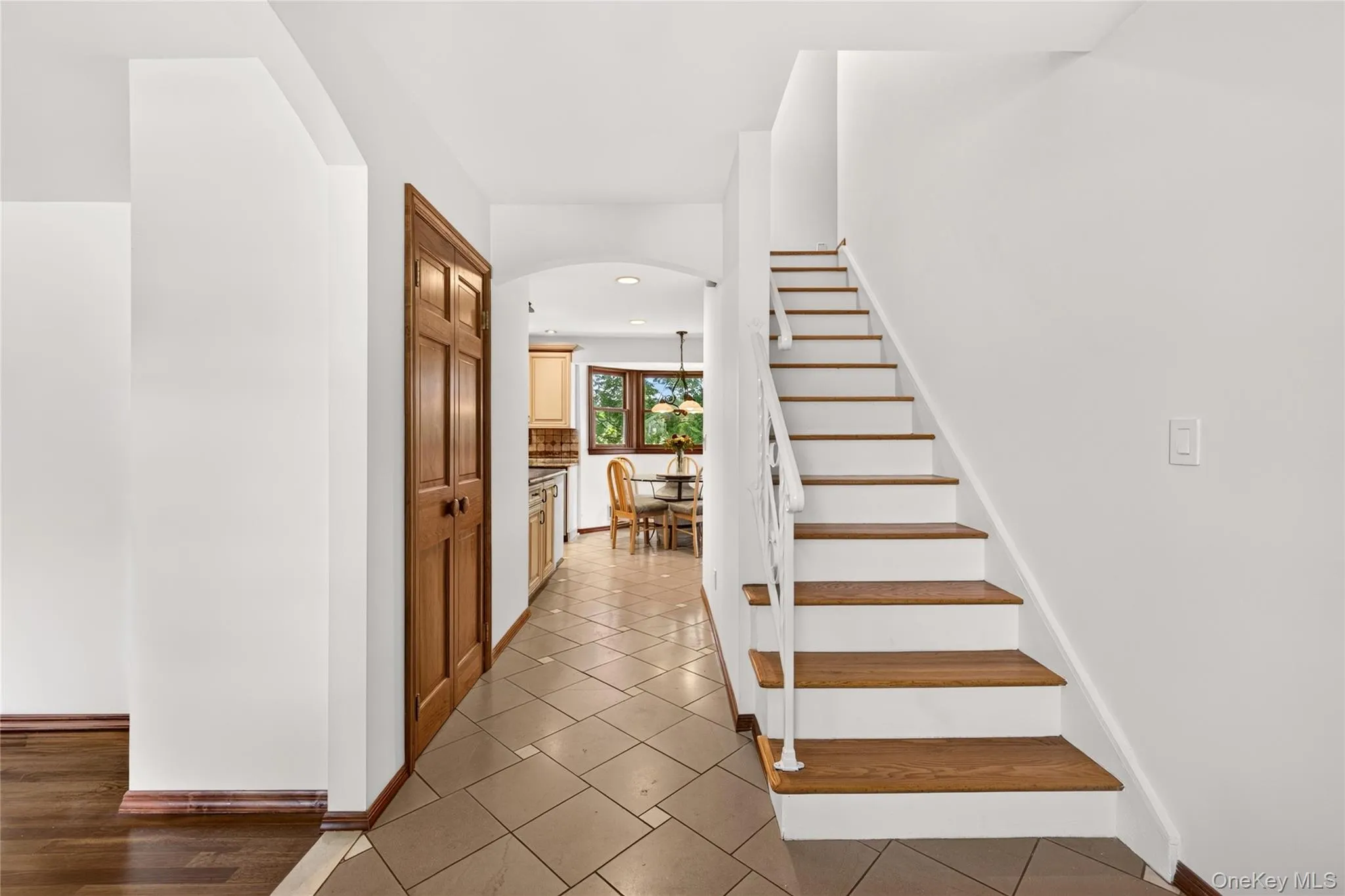 7 Overlook Road, Greenburgh, NY, 4 Bedrooms Bedrooms, 8 Rooms Rooms,3 BathroomsBathrooms,Residential,For Rent,Overlook,0,1017400 7 Overlook Road, Greenburgh, NY, 4 Bedrooms Bedrooms, 8 Rooms Rooms,3 BathroomsBathrooms,Residential,For Rent,Overlook,0,1017400