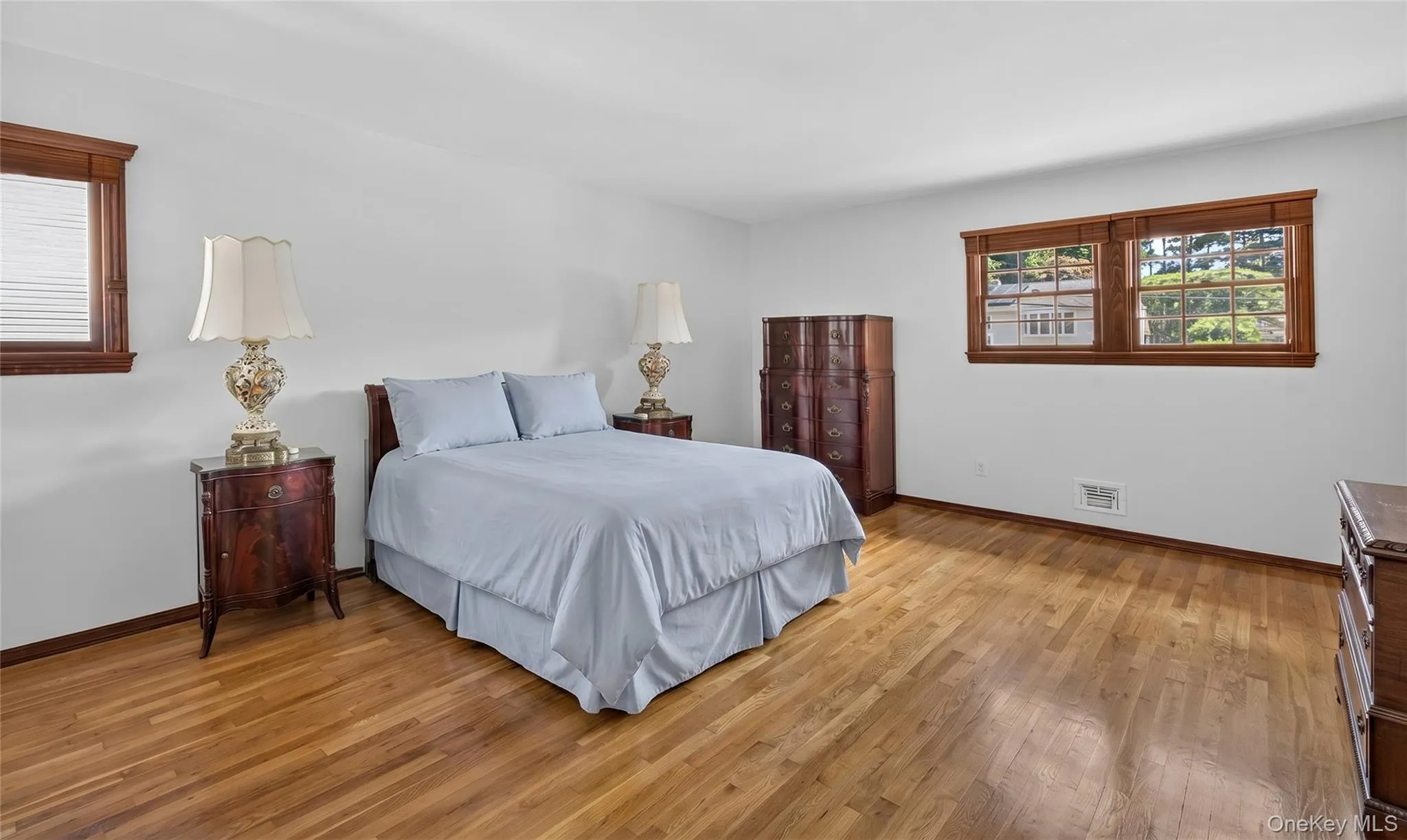 7 Overlook Road, Greenburgh, NY, 4 Bedrooms Bedrooms, 8 Rooms Rooms,3 BathroomsBathrooms,Residential,For Rent,Overlook,0,1017400 7 Overlook Road, Greenburgh, NY, 4 Bedrooms Bedrooms, 8 Rooms Rooms,3 BathroomsBathrooms,Residential,For Rent,Overlook,0,1017400
