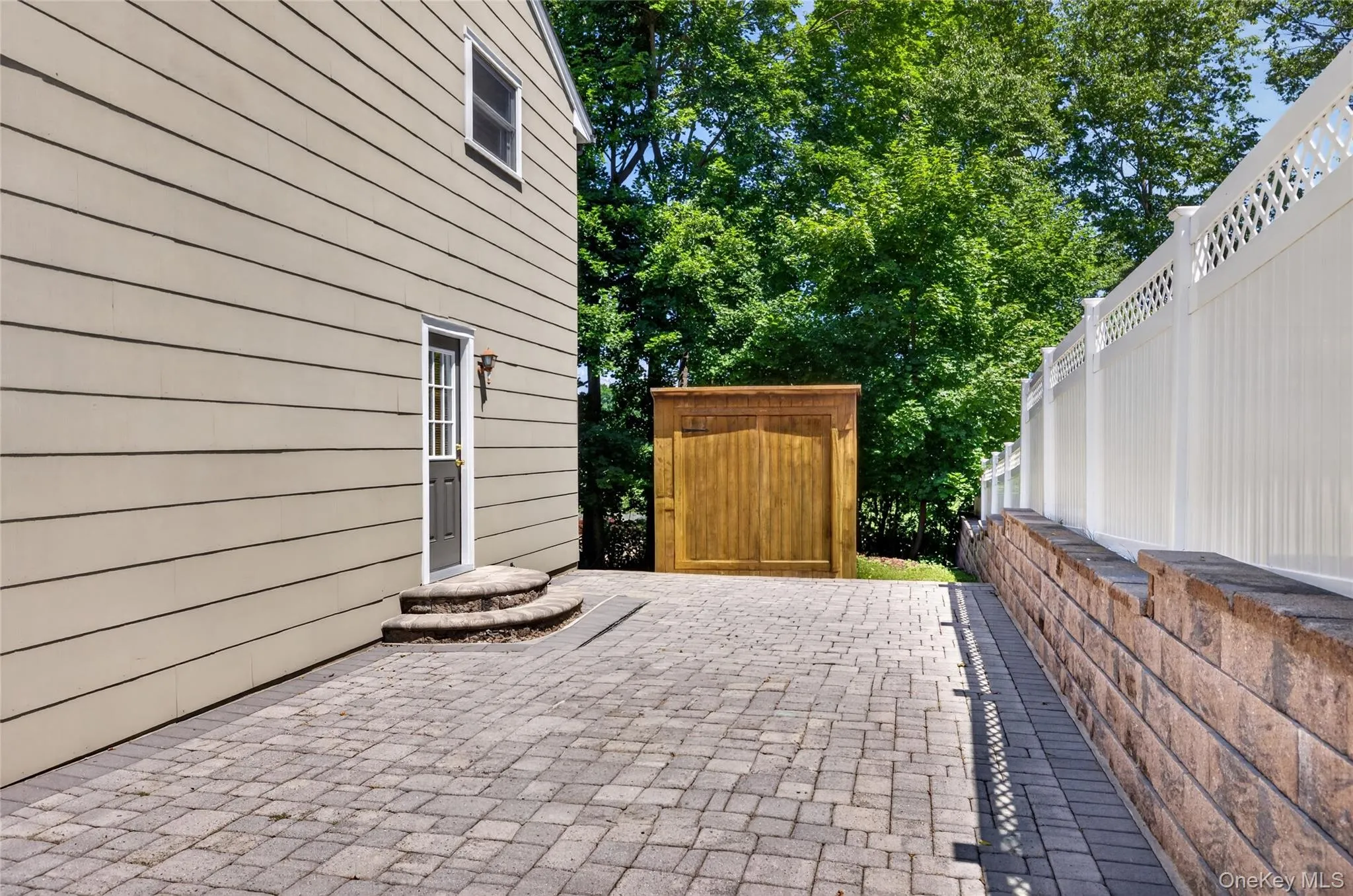7 Overlook Road, Greenburgh, NY, 4 Bedrooms Bedrooms, 8 Rooms Rooms,3 BathroomsBathrooms,Residential,For Rent,Overlook,0,1017400 7 Overlook Road, Greenburgh, NY, 4 Bedrooms Bedrooms, 8 Rooms Rooms,3 BathroomsBathrooms,Residential,For Rent,Overlook,0,1017400