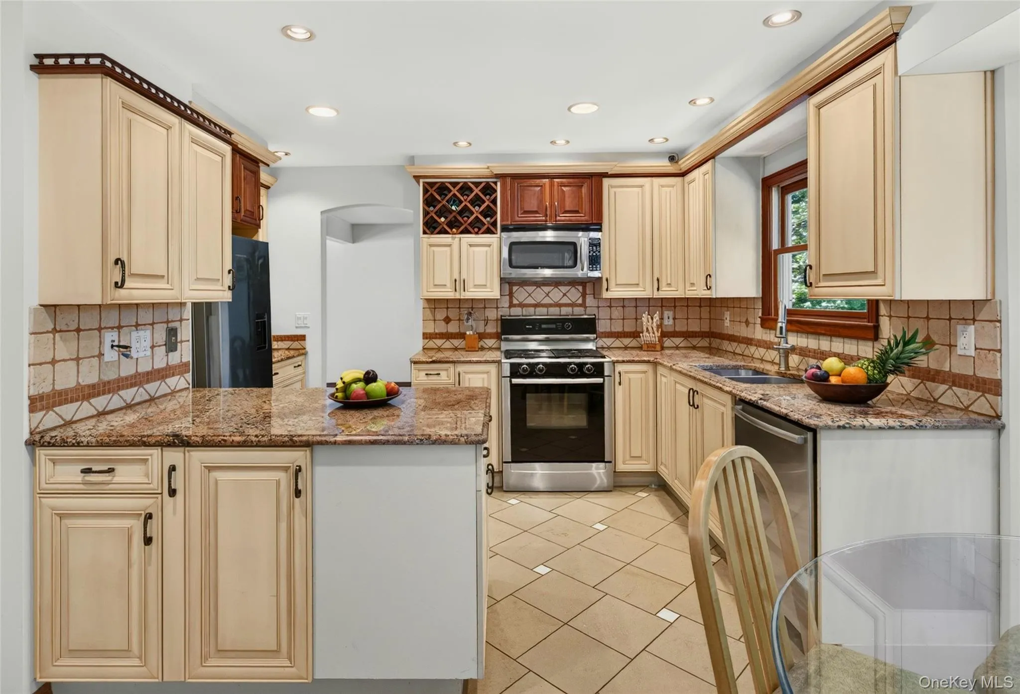 7 Overlook Road, Greenburgh, NY, 4 Bedrooms Bedrooms, 8 Rooms Rooms,3 BathroomsBathrooms,Residential,For Rent,Overlook,0,1017400 7 Overlook Road, Greenburgh, NY, 4 Bedrooms Bedrooms, 8 Rooms Rooms,3 BathroomsBathrooms,Residential,For Rent,Overlook,0,1017400