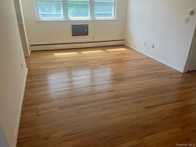 101 Middletown, Orangetown, NY, 2 Bedrooms Bedrooms, 4 Rooms Rooms,1 BathroomBathrooms,Residential Lease,For Rent,Middletown,0,1017403 101 Middletown, Orangetown, NY, 2 Bedrooms Bedrooms, 4 Rooms Rooms,1 BathroomBathrooms,Residential Lease,For Rent,Middletown,0,1017403