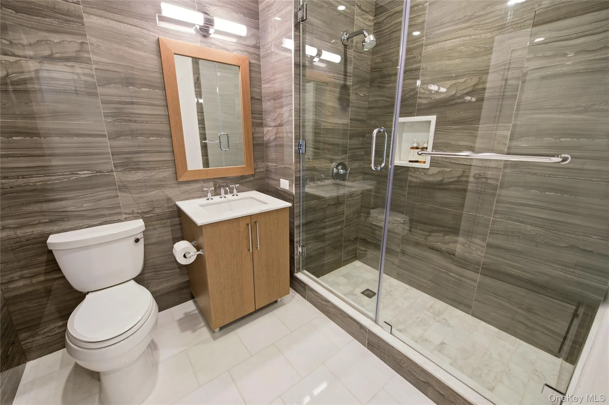 100 Garvies Point Road, Oyster Bay, NY, 3 Bedrooms Bedrooms, 6 Rooms Rooms,3 BathroomsBathrooms,Residential,For Rent,Garvies Point,0,KEY1017405 100 Garvies Point Road, Oyster Bay, NY, 3 Bedrooms Bedrooms, 6 Rooms Rooms,3 BathroomsBathrooms,Residential,For Rent,Garvies Point,0,KEY1017405