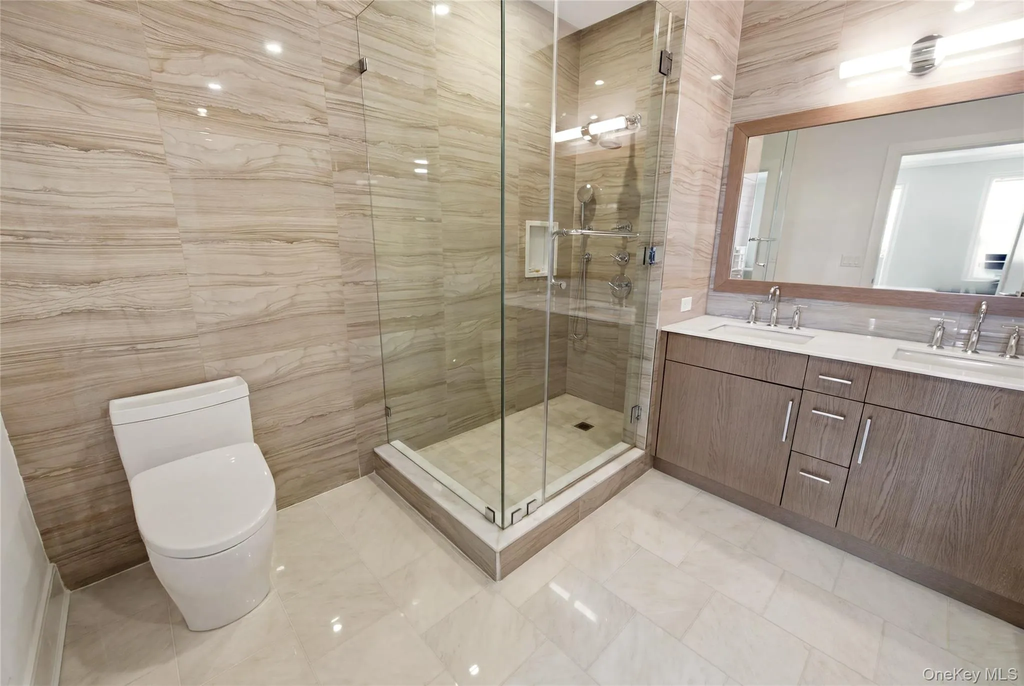 100 Garvies Point Road, Oyster Bay, NY, 3 Bedrooms Bedrooms, 6 Rooms Rooms,3 BathroomsBathrooms,Residential,For Rent,Garvies Point,0,KEY1017405 100 Garvies Point Road, Oyster Bay, NY, 3 Bedrooms Bedrooms, 6 Rooms Rooms,3 BathroomsBathrooms,Residential,For Rent,Garvies Point,0,KEY1017405