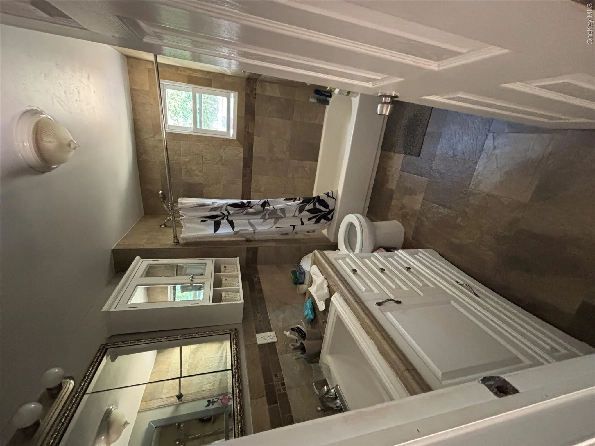45 Croft Lane, Smithtown, NY, 4 Bedrooms Bedrooms, 8 Rooms Rooms,3 BathroomsBathrooms,Residential,For Rent,Croft,0,KEY1017406 45 Croft Lane, Smithtown, NY, 4 Bedrooms Bedrooms, 8 Rooms Rooms,3 BathroomsBathrooms,Residential,For Rent,Croft,0,KEY1017406