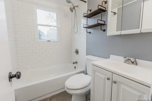 141 Wendy Drive, Brookhaven, NY, 2 Bedrooms Bedrooms, 4 Rooms Rooms,1 BathroomBathrooms,Residential,For Rent,Wendy,0,1017408 141 Wendy Drive, Brookhaven, NY, 2 Bedrooms Bedrooms, 4 Rooms Rooms,1 BathroomBathrooms,Residential,For Rent,Wendy,0,1017408