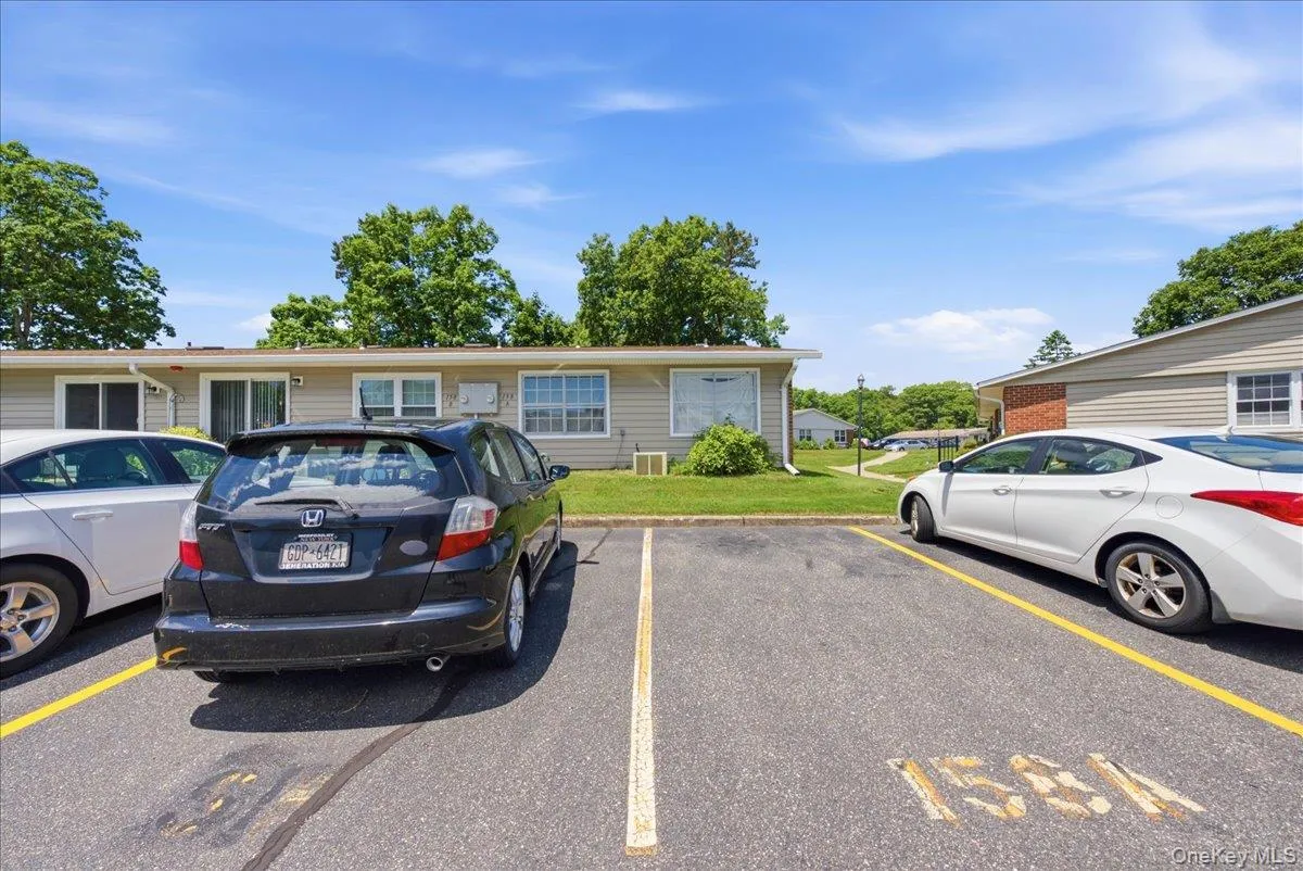 158 Falmouth Court, Brookhaven, NY, 2 Bedrooms Bedrooms, 4 Rooms Rooms,1 BathroomBathrooms,Residential,For Rent,Falmouth,0,1017409 158 Falmouth Court, Brookhaven, NY, 2 Bedrooms Bedrooms, 4 Rooms Rooms,1 BathroomBathrooms,Residential,For Rent,Falmouth,0,1017409