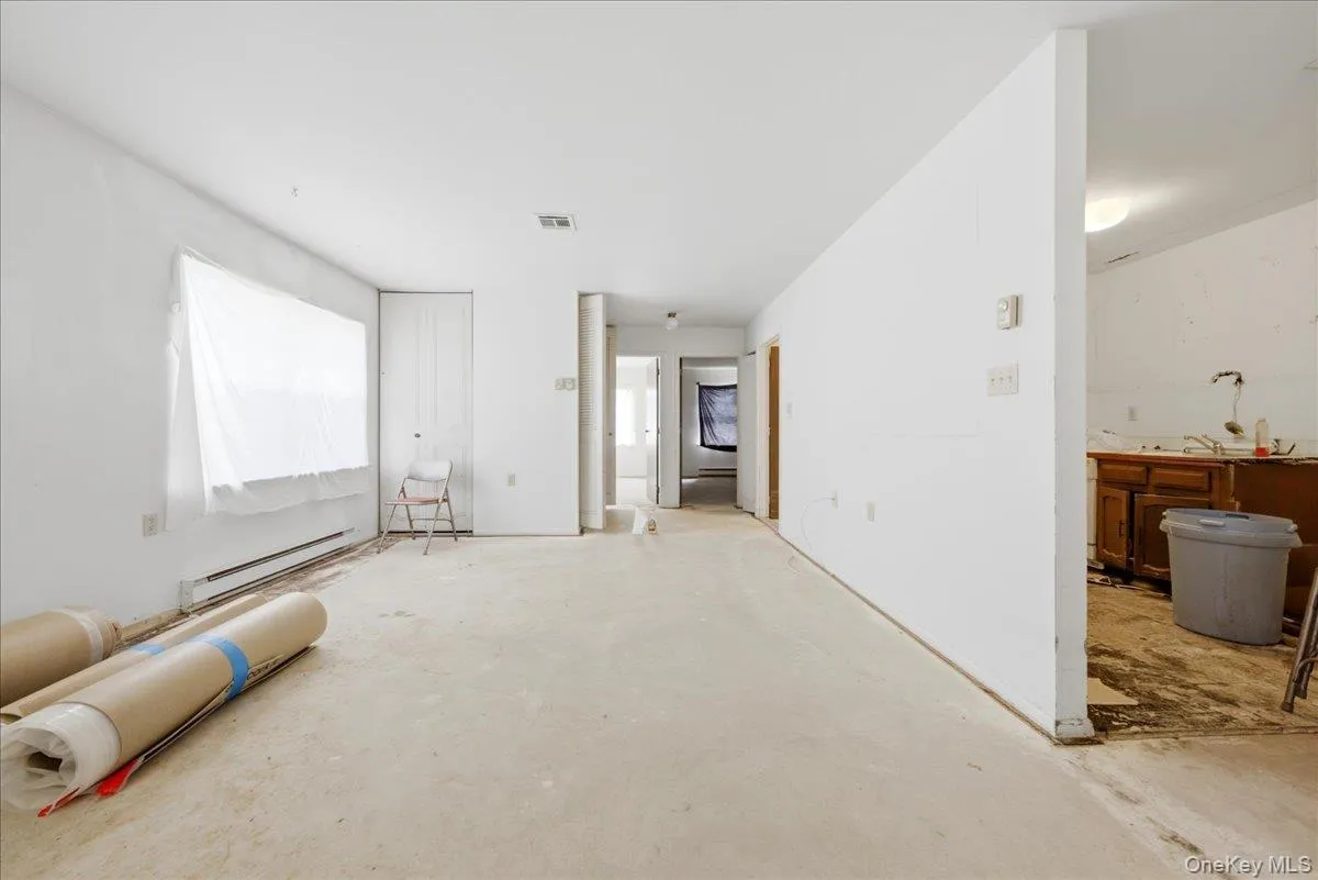 158 Falmouth Court, Brookhaven, NY, 2 Bedrooms Bedrooms, 4 Rooms Rooms,1 BathroomBathrooms,Residential,For Rent,Falmouth,0,1017409 158 Falmouth Court, Brookhaven, NY, 2 Bedrooms Bedrooms, 4 Rooms Rooms,1 BathroomBathrooms,Residential,For Rent,Falmouth,0,1017409