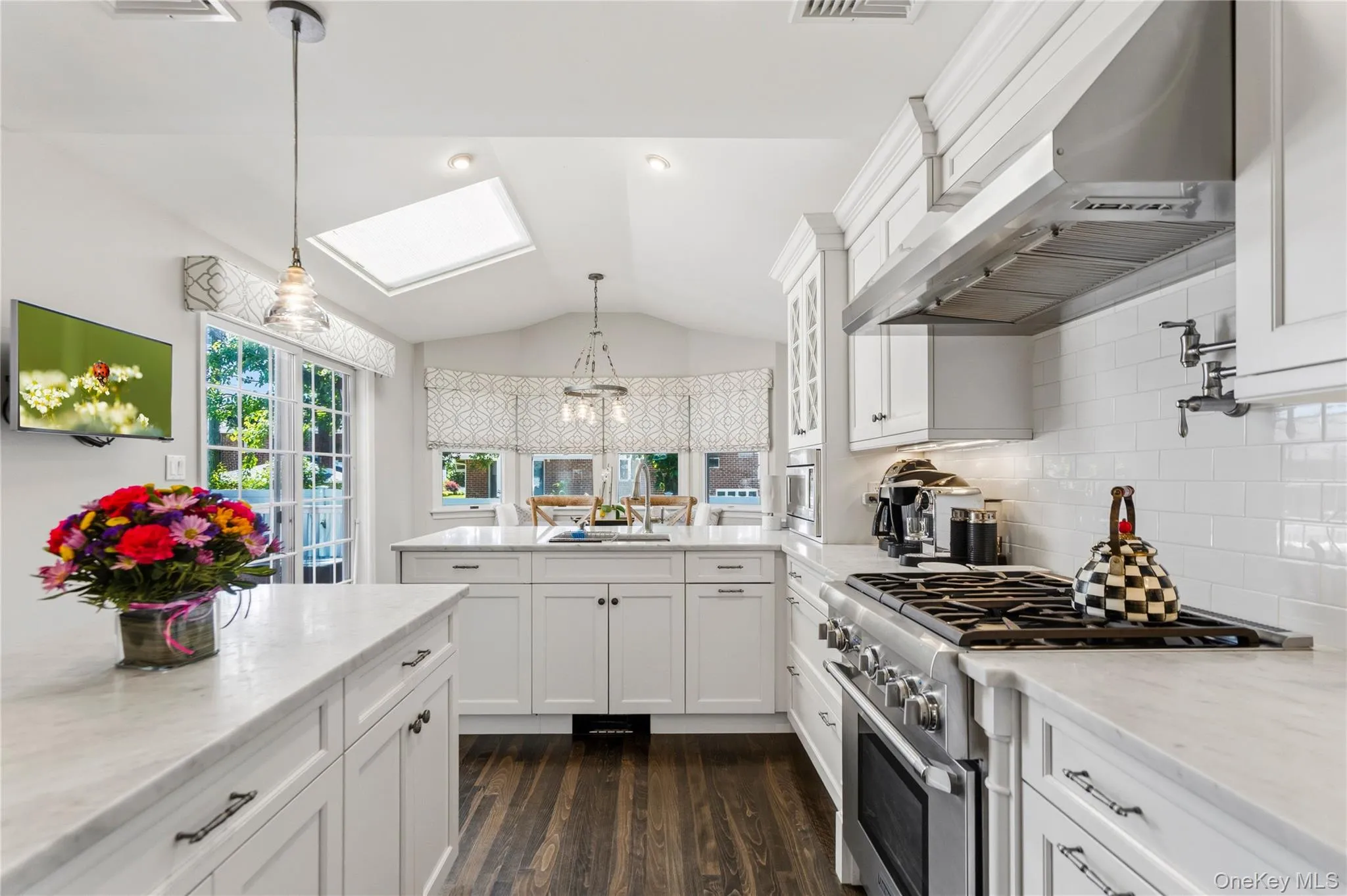 33 Birchwood Park Drive, Oyster Bay, NY, 3 Bedrooms Bedrooms, 8 Rooms Rooms,2 BathroomsBathrooms,Residential,For Rent,Birchwood Park,0,KEY1017420 33 Birchwood Park Drive, Oyster Bay, NY, 3 Bedrooms Bedrooms, 8 Rooms Rooms,2 BathroomsBathrooms,Residential,For Rent,Birchwood Park,0,KEY1017420