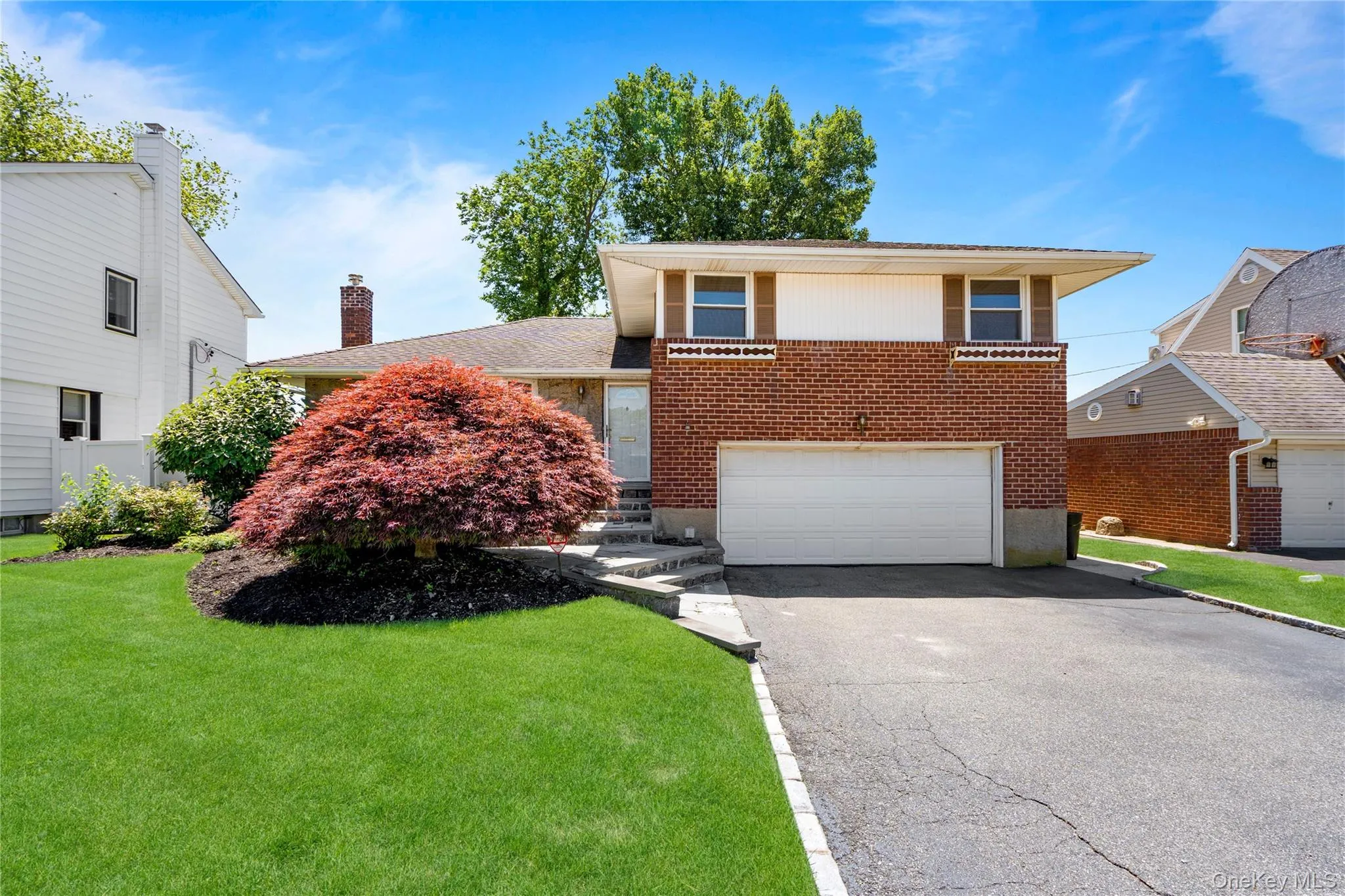 33 Birchwood Park Drive, Oyster Bay, NY, 3 Bedrooms Bedrooms, 8 Rooms Rooms,2 BathroomsBathrooms,Residential,For Rent,Birchwood Park,0,KEY1017420 33 Birchwood Park Drive, Oyster Bay, NY, 3 Bedrooms Bedrooms, 8 Rooms Rooms,2 BathroomsBathrooms,Residential,For Rent,Birchwood Park,0,KEY1017420