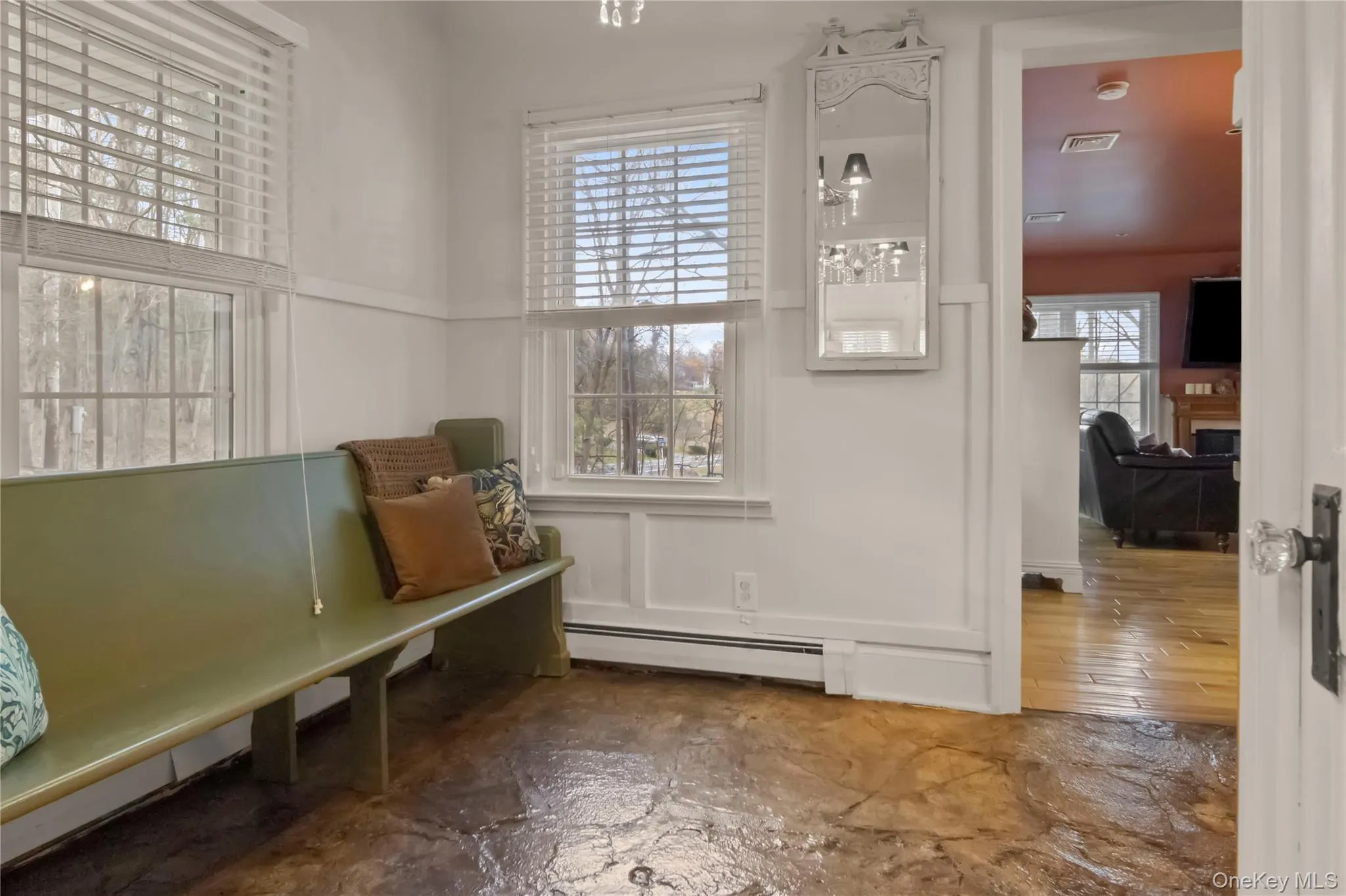 Front room off entry with options on use of space Front room off entry with options on use of space