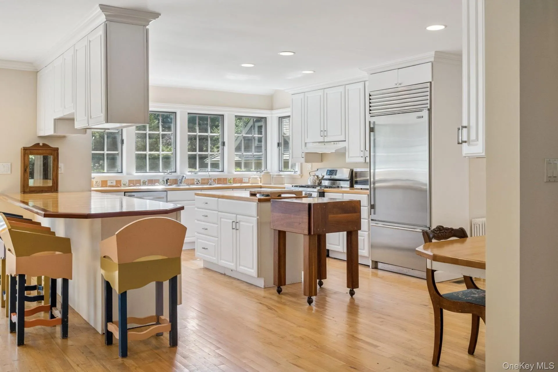 54 Palmer Terrace, Southampton, NY, 4 Bedrooms Bedrooms, 15 Rooms Rooms,3 BathroomsBathrooms,Residential,For Rent,Palmer,0,1017424 54 Palmer Terrace, Southampton, NY, 4 Bedrooms Bedrooms, 15 Rooms Rooms,3 BathroomsBathrooms,Residential,For Rent,Palmer,0,1017424