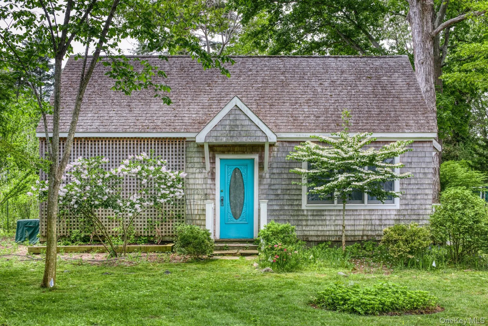 54 Palmer Terrace, Southampton, NY, 4 Bedrooms Bedrooms, 15 Rooms Rooms,3 BathroomsBathrooms,Residential,For Rent,Palmer,0,1017424 54 Palmer Terrace, Southampton, NY, 4 Bedrooms Bedrooms, 15 Rooms Rooms,3 BathroomsBathrooms,Residential,For Rent,Palmer,0,1017424