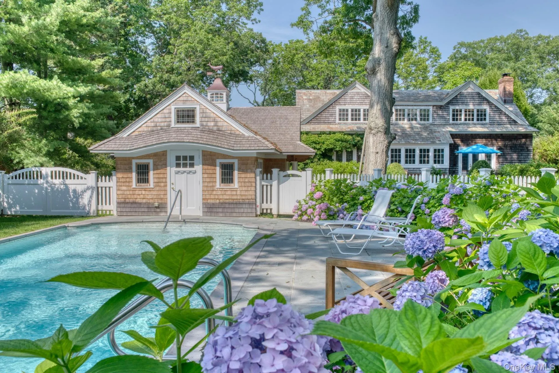 54 Palmer Terrace, Southampton, NY, 4 Bedrooms Bedrooms, 15 Rooms Rooms,3 BathroomsBathrooms,Residential,For Rent,Palmer,0,1017424 54 Palmer Terrace, Southampton, NY, 4 Bedrooms Bedrooms, 15 Rooms Rooms,3 BathroomsBathrooms,Residential,For Rent,Palmer,0,1017424