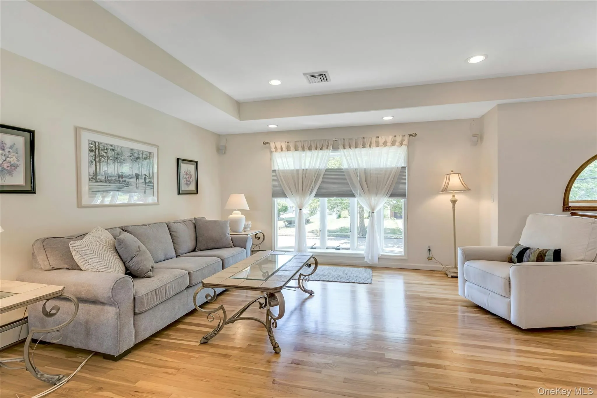 61 Yale Avenue, Islip, NY, 3 Bedrooms Bedrooms, 9 Rooms Rooms,2 BathroomsBathrooms,Residential,For Rent,Yale,0,KEY1017429 61 Yale Avenue, Islip, NY, 3 Bedrooms Bedrooms, 9 Rooms Rooms,2 BathroomsBathrooms,Residential,For Rent,Yale,0,KEY1017429