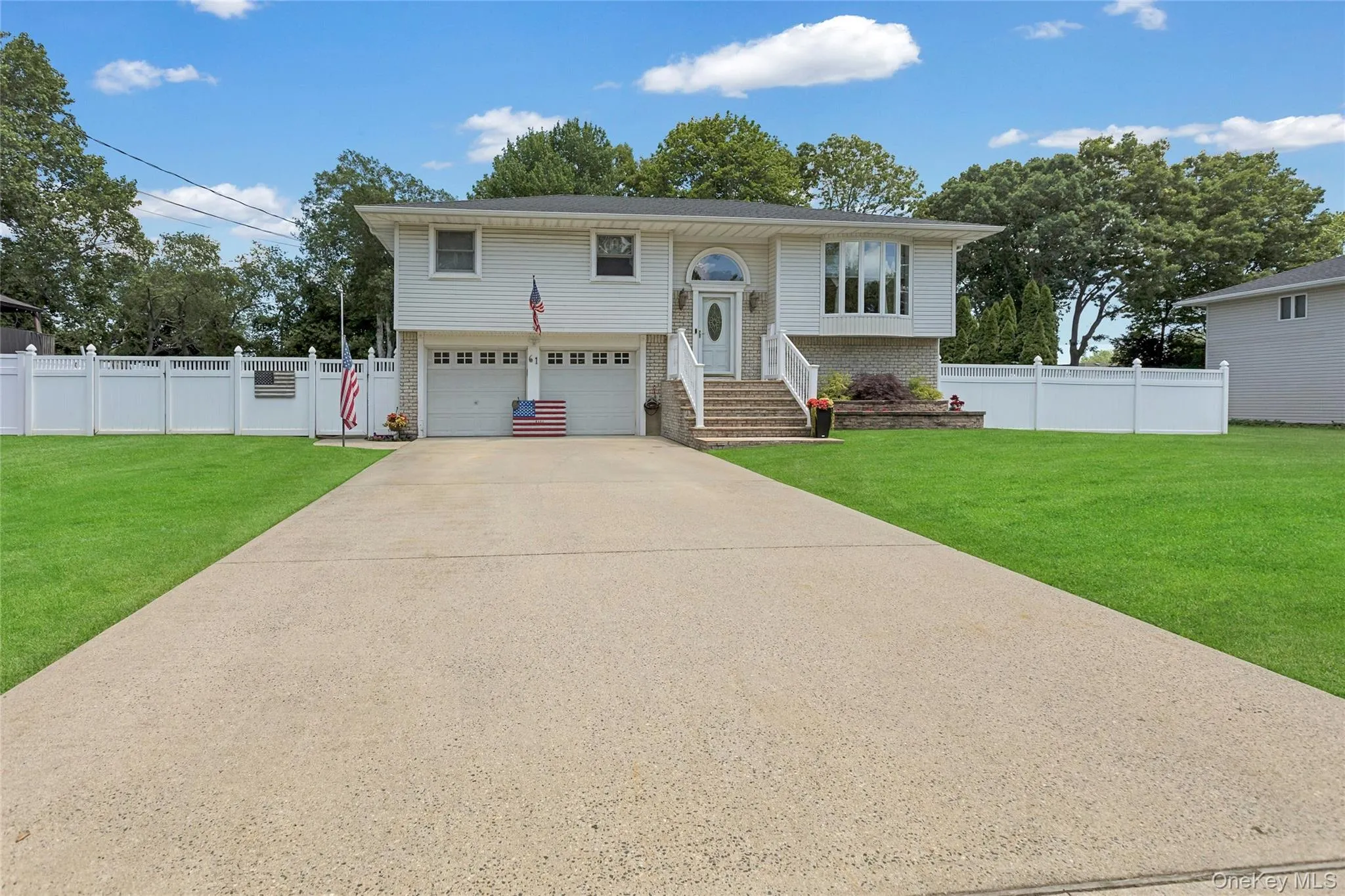 61 Yale Avenue, Islip, NY, 3 Bedrooms Bedrooms, 9 Rooms Rooms,2 BathroomsBathrooms,Residential,For Rent,Yale,0,KEY1017429 61 Yale Avenue, Islip, NY, 3 Bedrooms Bedrooms, 9 Rooms Rooms,2 BathroomsBathrooms,Residential,For Rent,Yale,0,KEY1017429